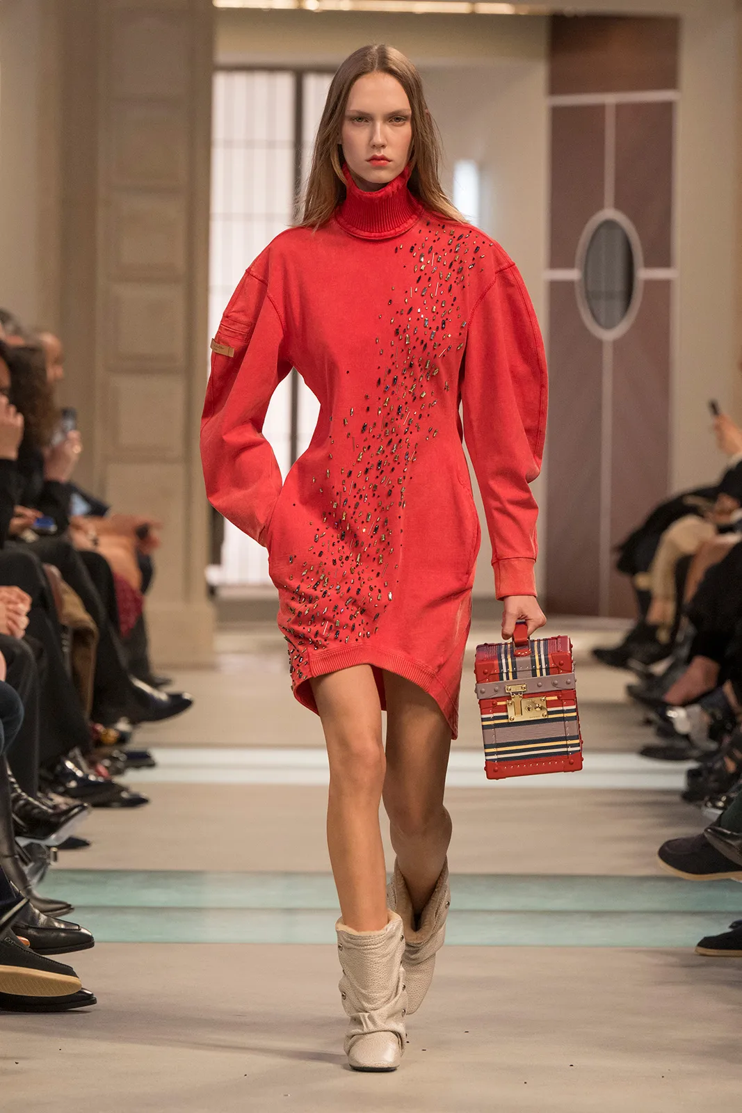 LV_AW25_Look_52