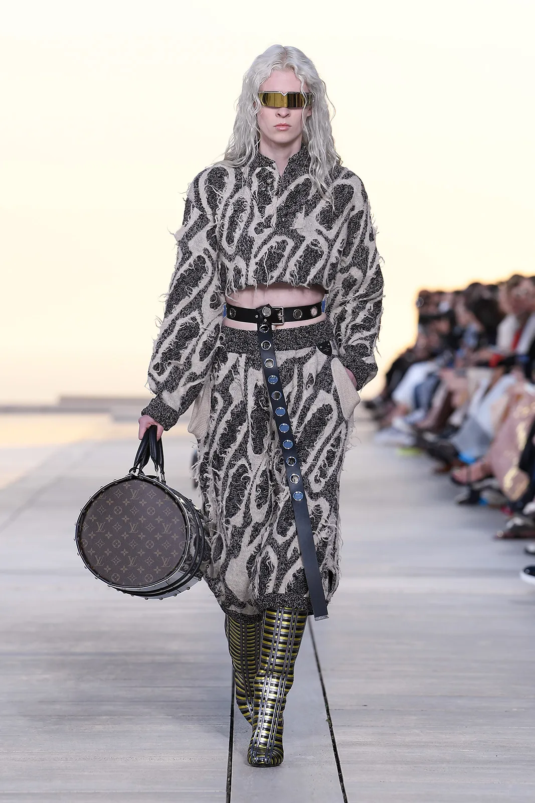 Louis Vuitton Cruise 2023 Metalmagazine 29