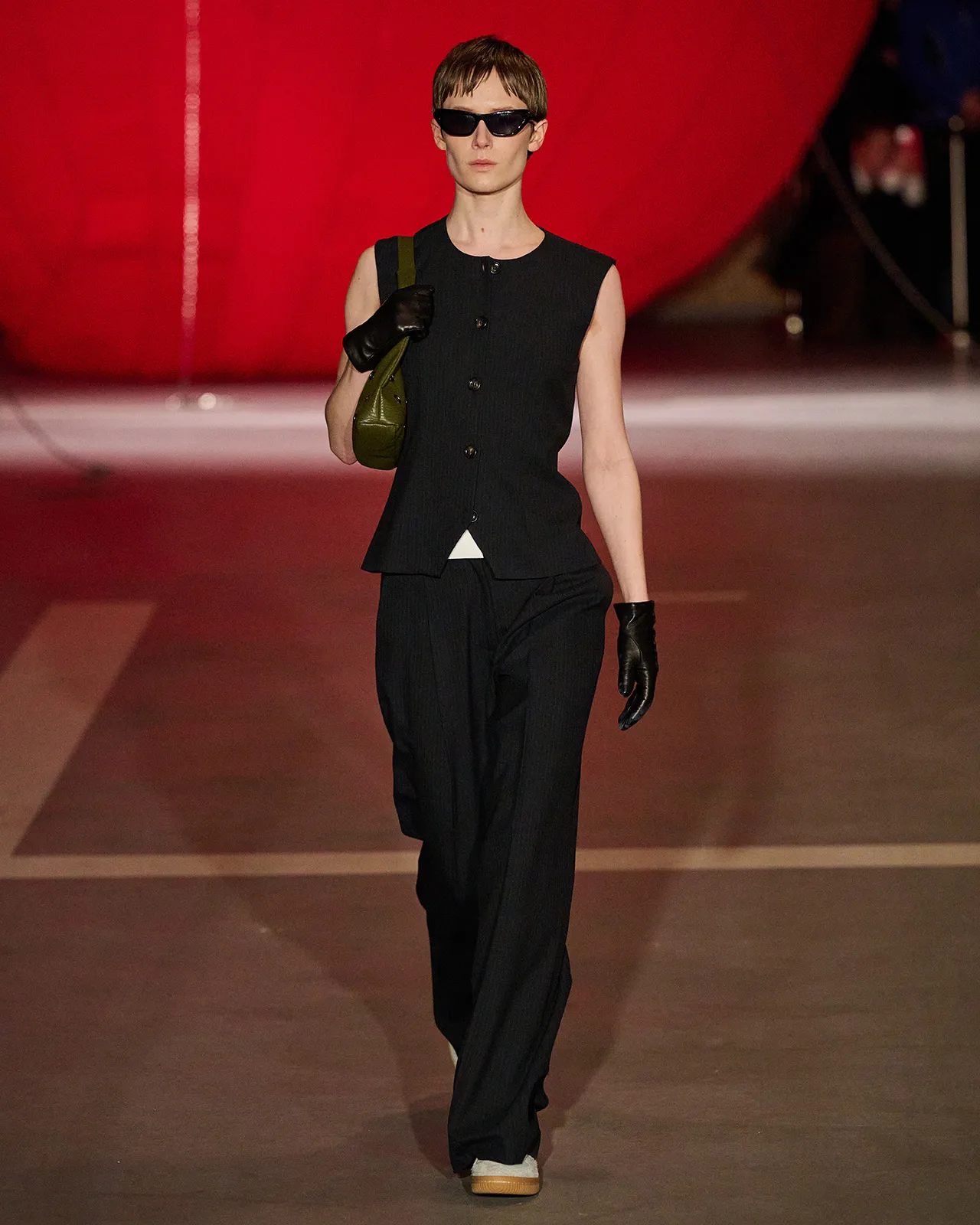 Look-1-of-32-Baum-und-Pferdgarten-AW25
