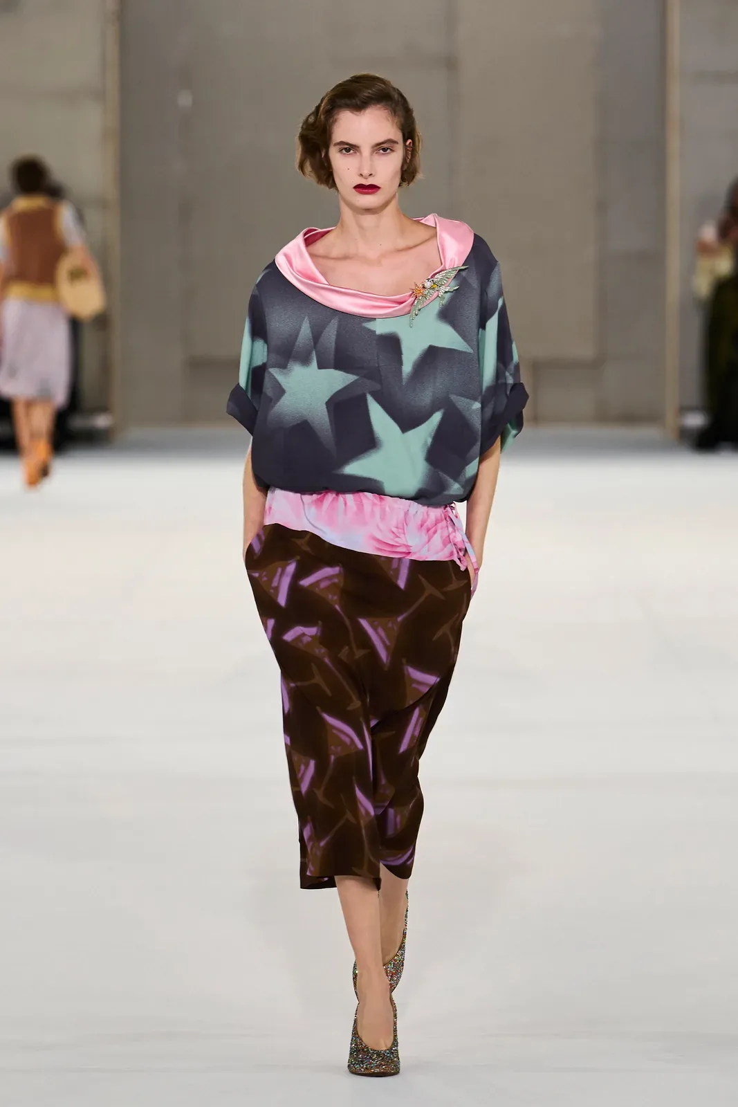 metal-dries-van-noten-ss27-35