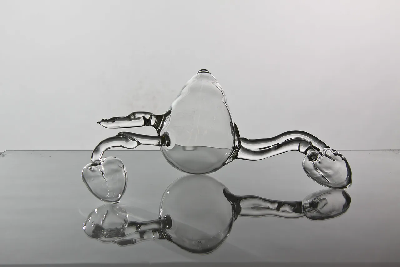 Jeanne Briand Metalmagazine 1