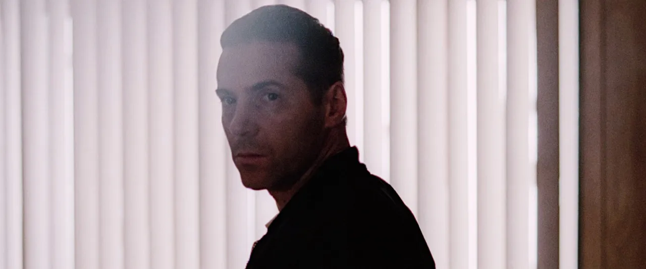 Weightlessfilmstill 6