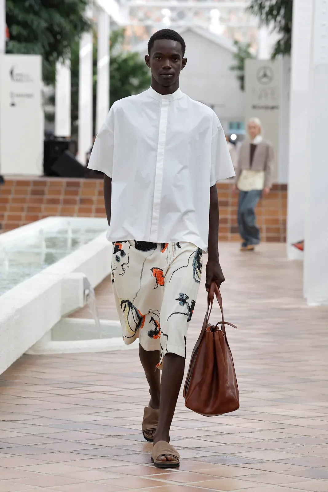 metal-adolfo-dominguez-ss27-18