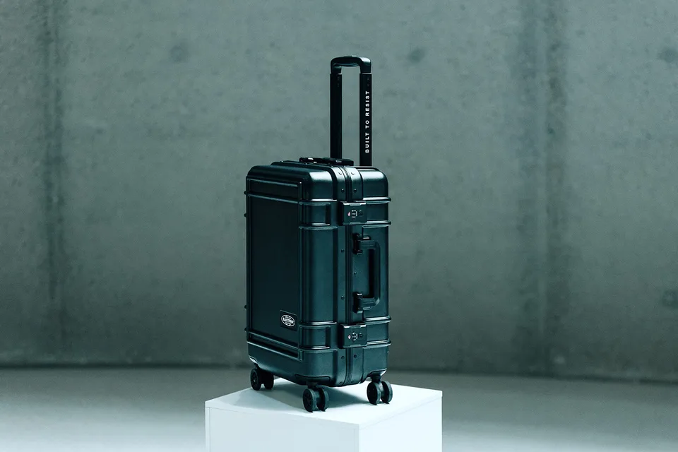 Eastpak Resist’r Case