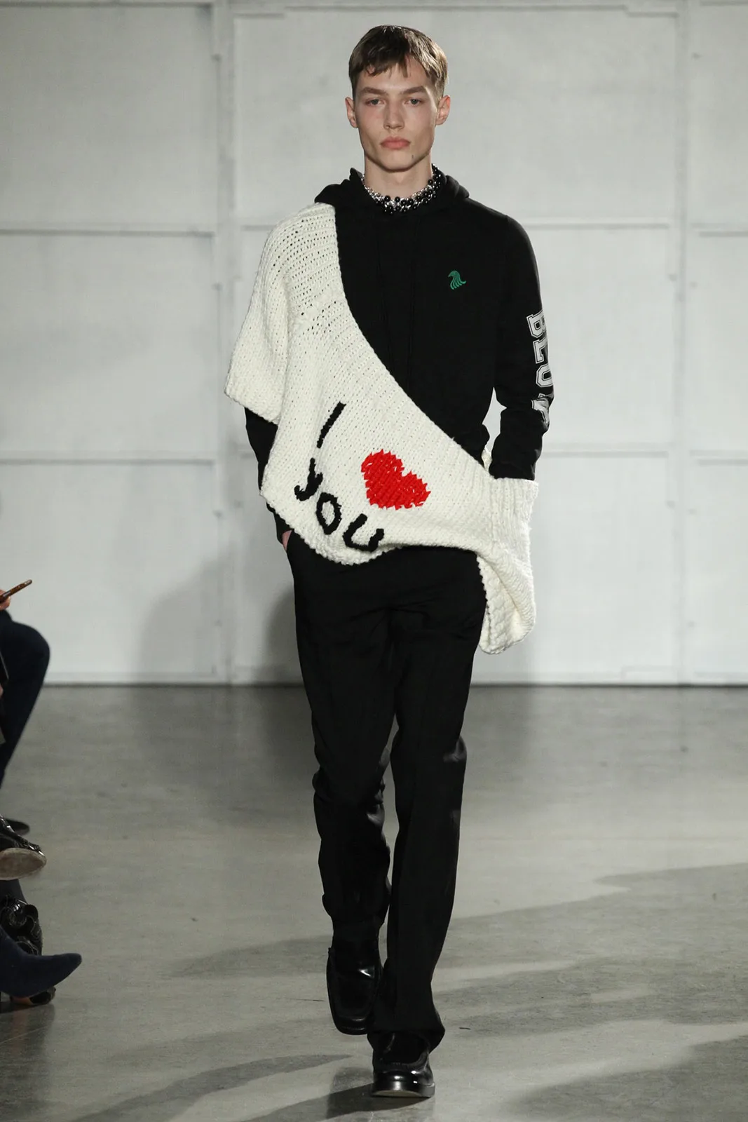 Raf Simons F W17 Metalmagazine 4