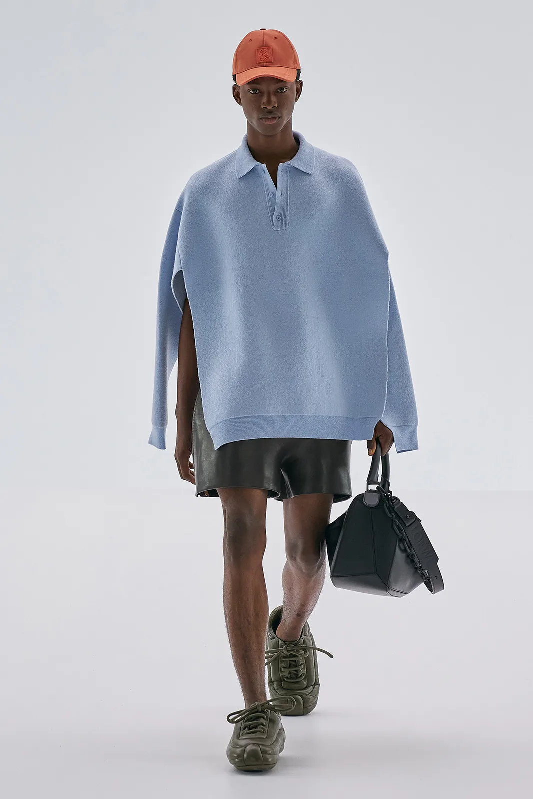 Loewe S S23 Mens Show Runway Look 52 Front Rgb Cropped 2x3 52