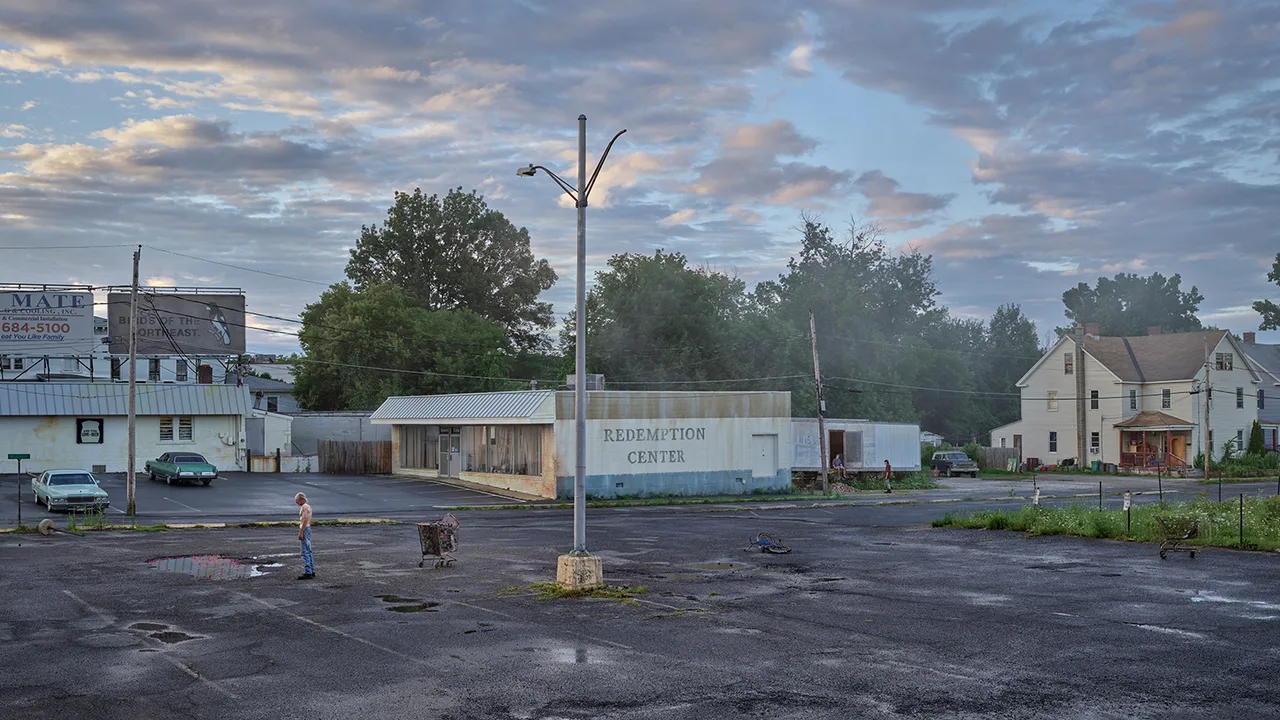 Gregory_Crewdson_Exhibit_4