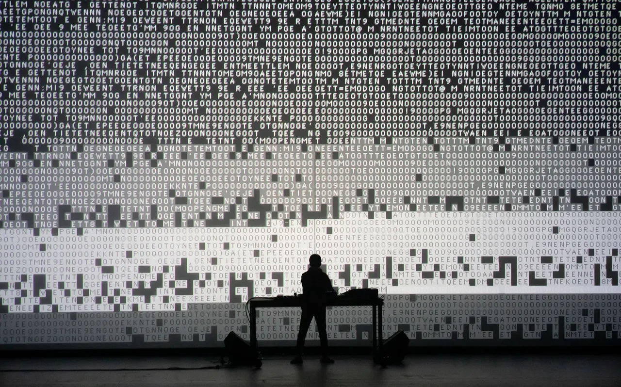 Ryoji-Ikeda
