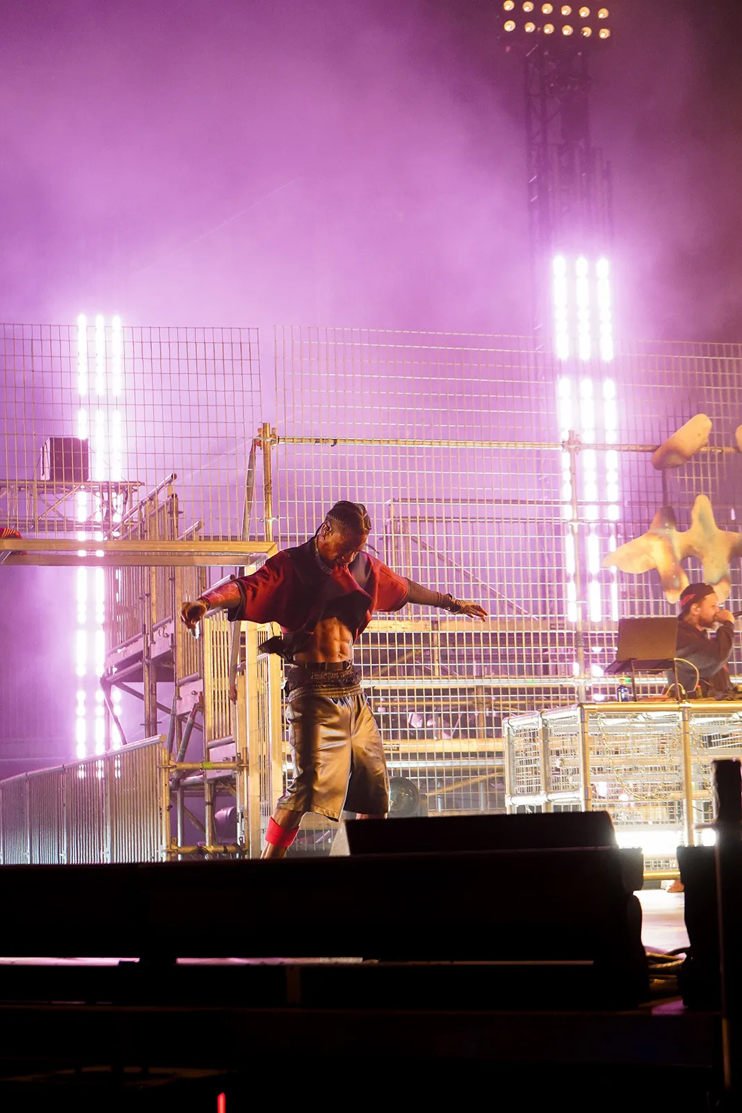 Travis_Scott_x_Nike_x_Spotify_x_FC_Barcelona_17