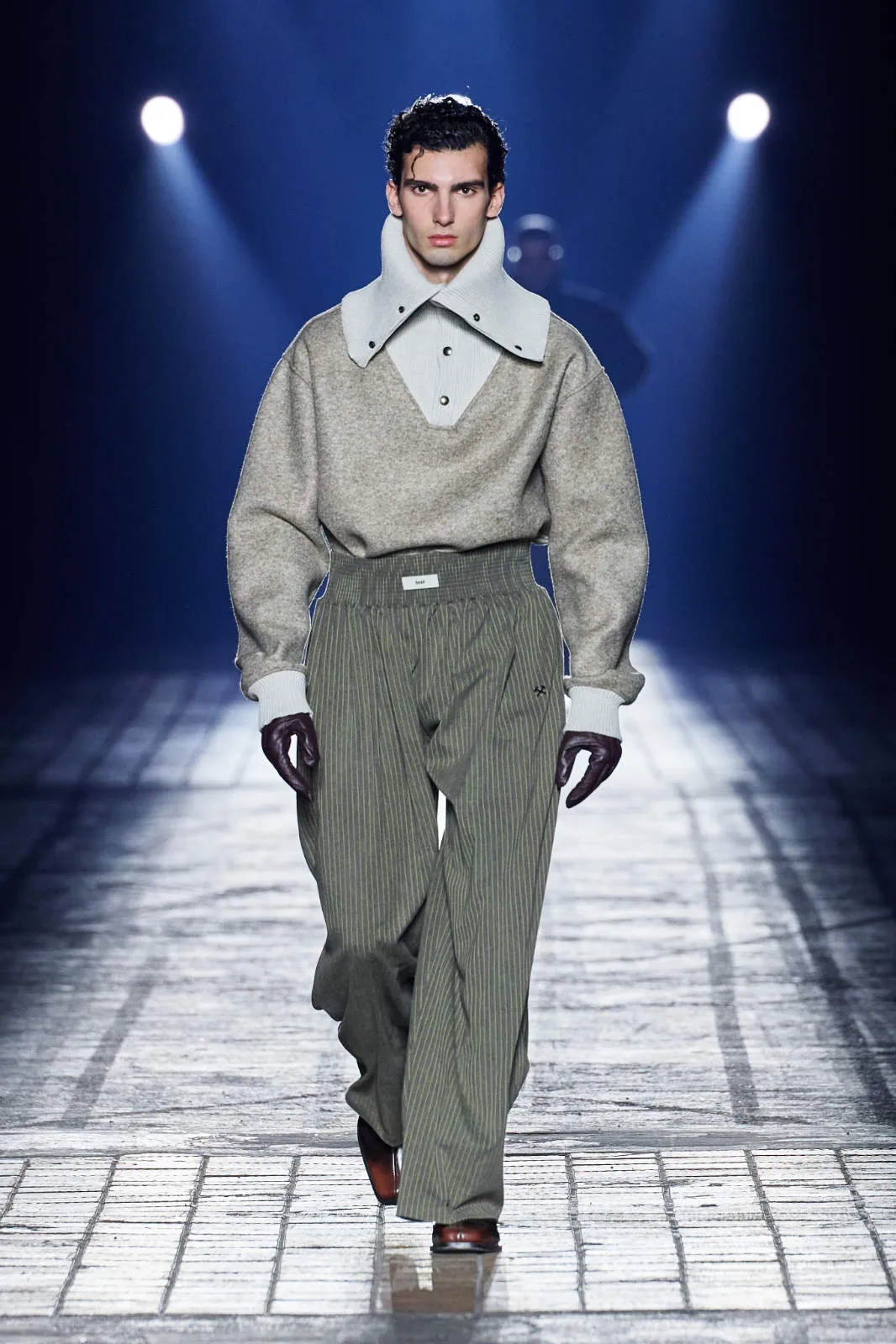 GmbH_AW26_Runway_Photo_by_Finnegan-Koichi-Godenschweger_for_BFW_2x3_16