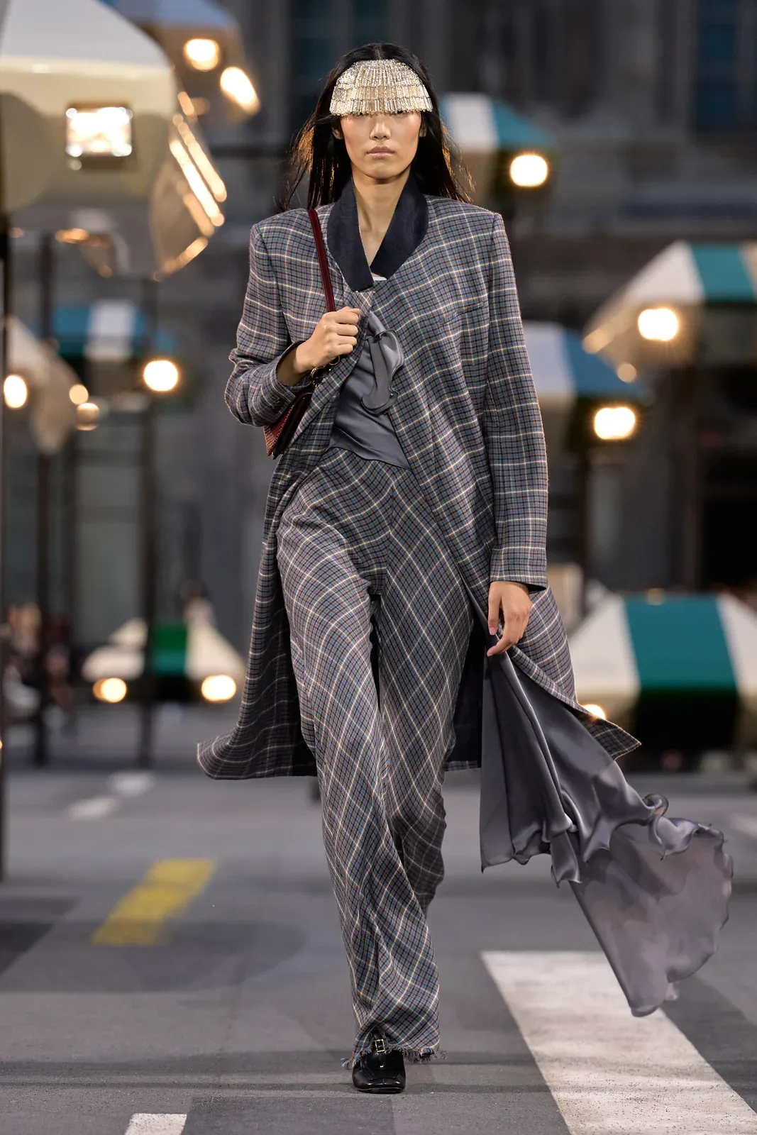 metal-louis-vuitton-ss27-31