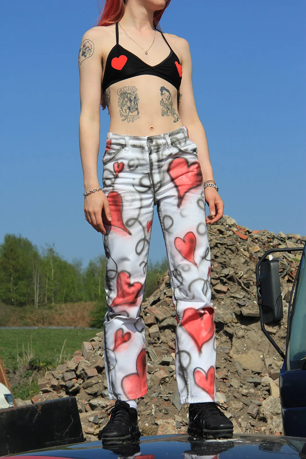 Donk Wear Metalmagazine 12
