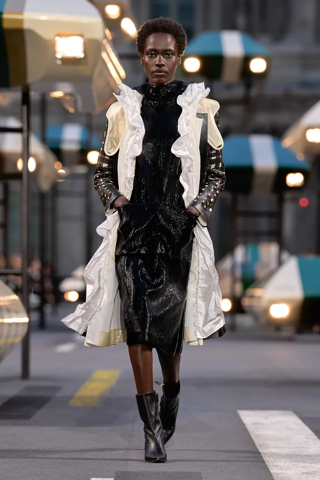 metal-louis-vuitton-ss27-11