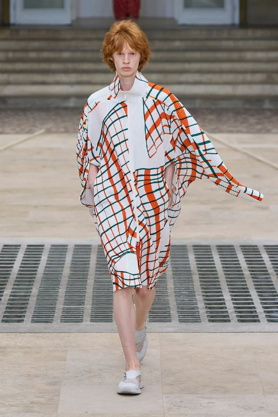 Issey-Miyake_1