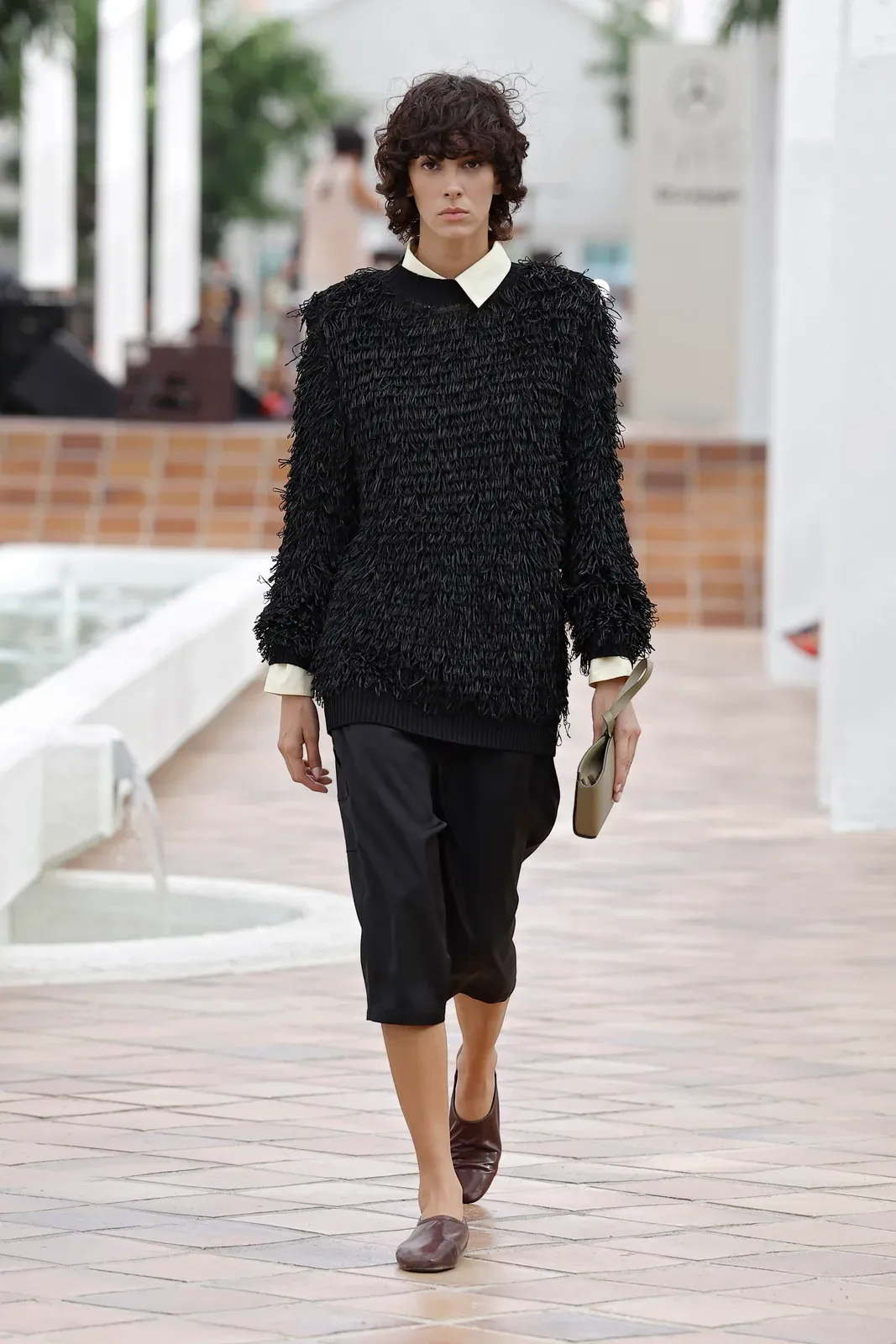 metal-adolfo-dominguez-ss27-22