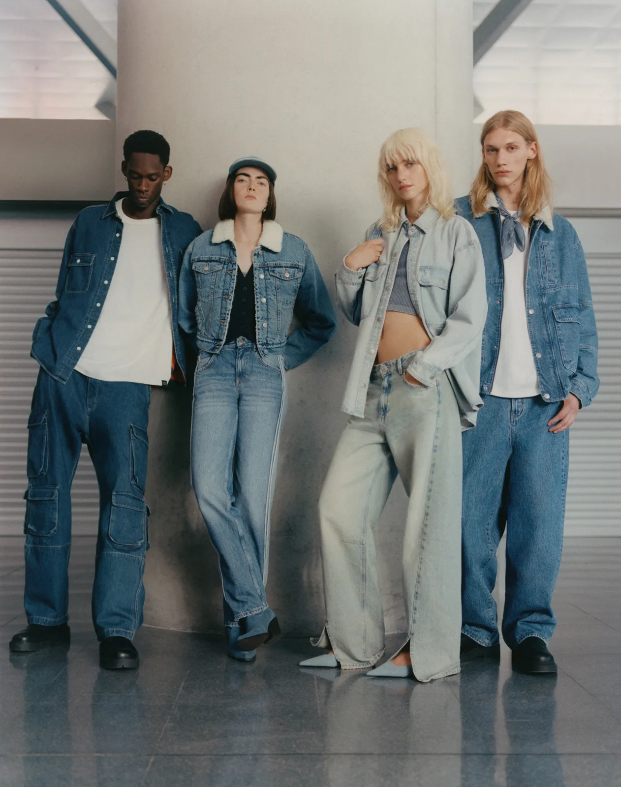Pull Bear X Canad A4