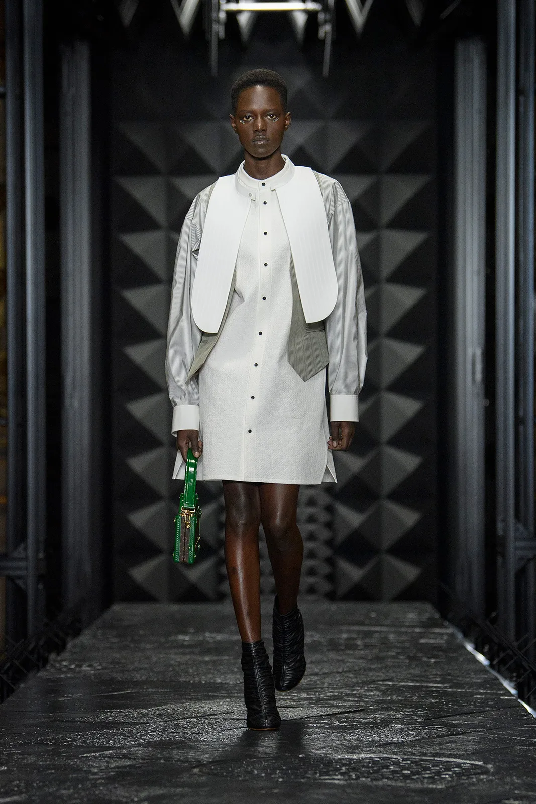 Louis Vuitton F W2324 Look 11