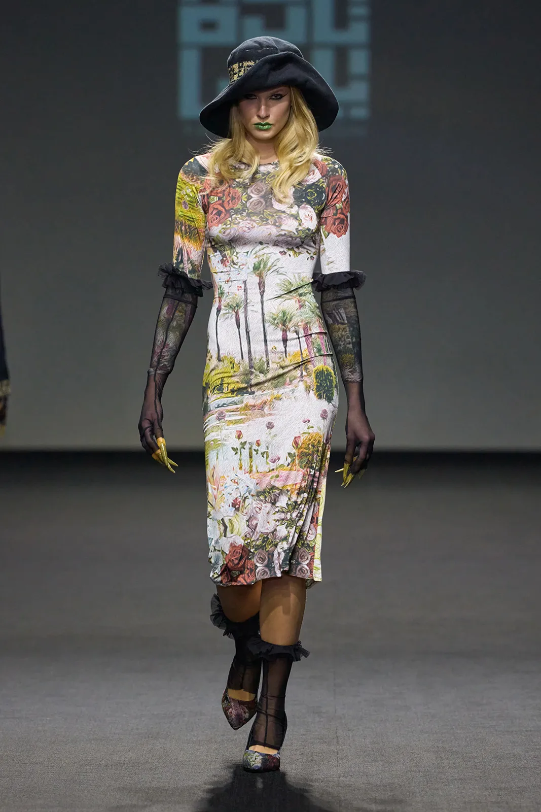 TARA-BABYLON_DUBAI-FASHION-WEEK_AW25-26_023
