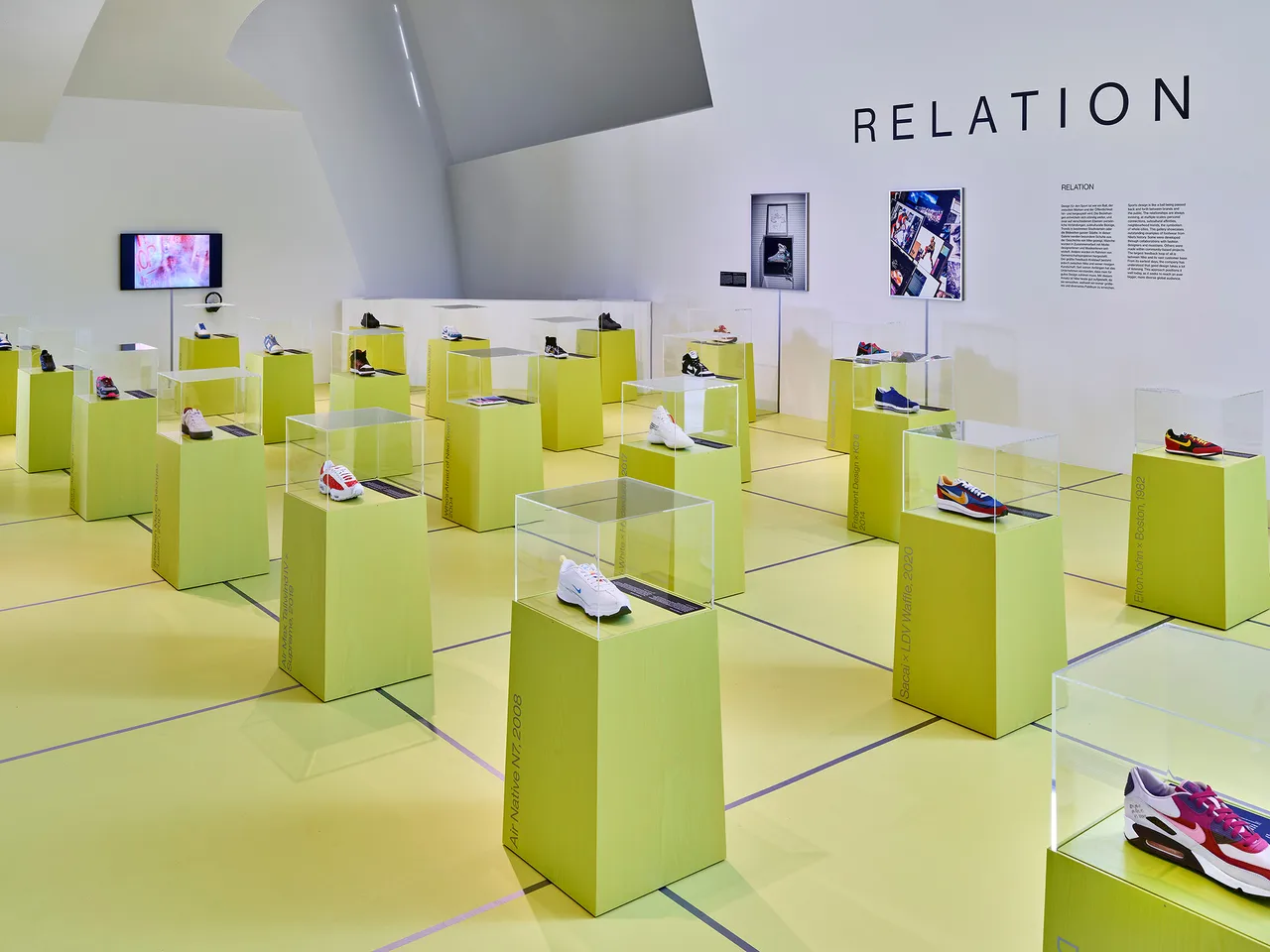 15_VDM_Nike_installation-view