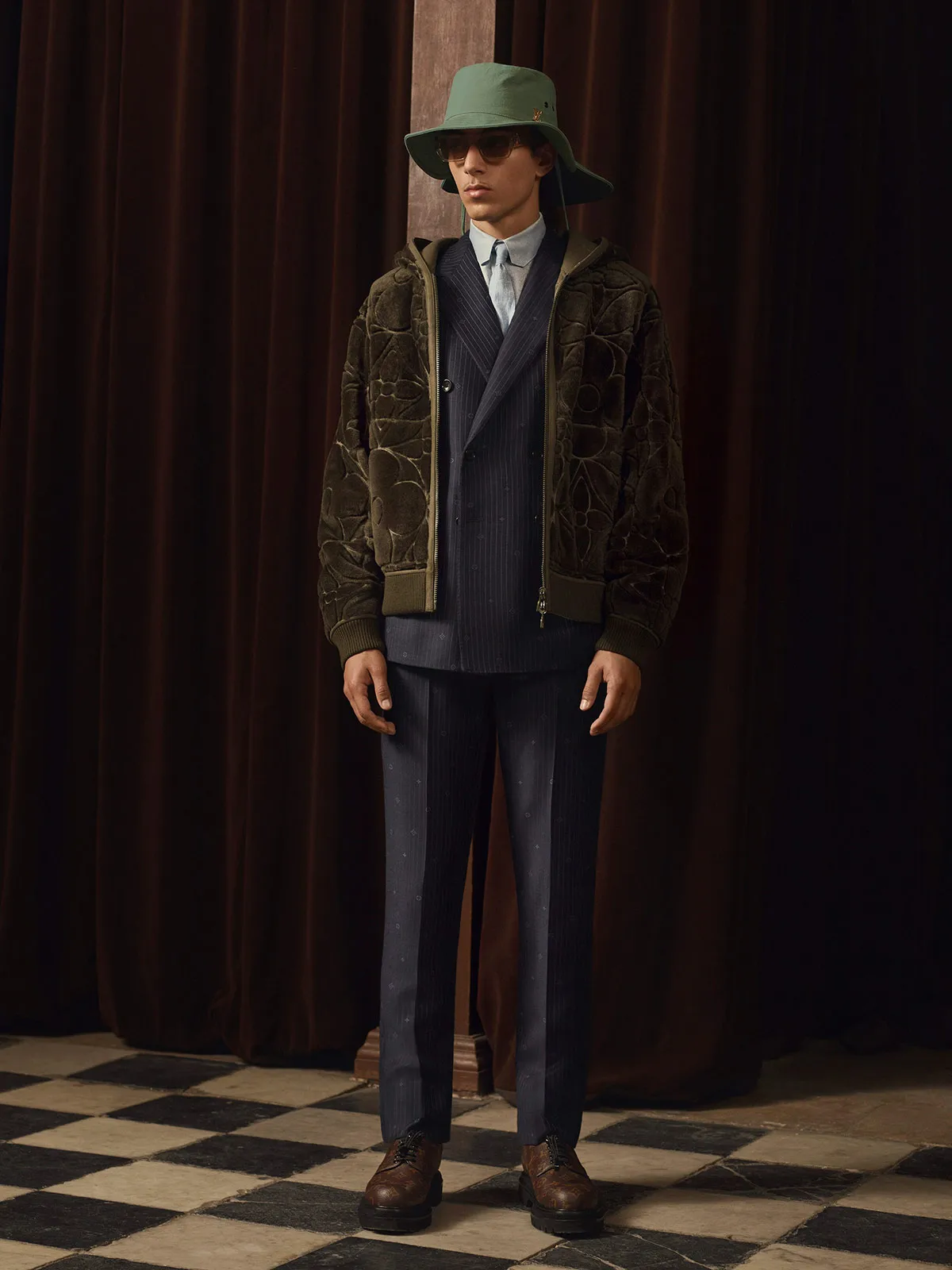 Lv Precoll S S21   Look 15