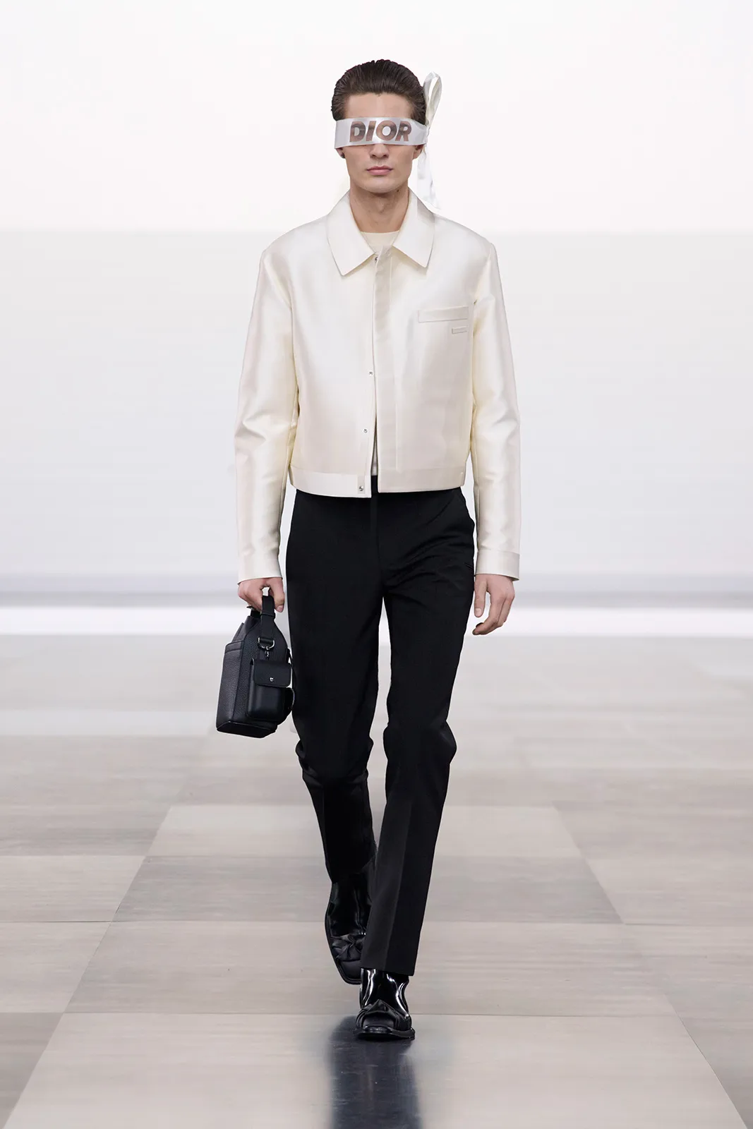 DIOR-MEN-WINTER-2025_2026_17
