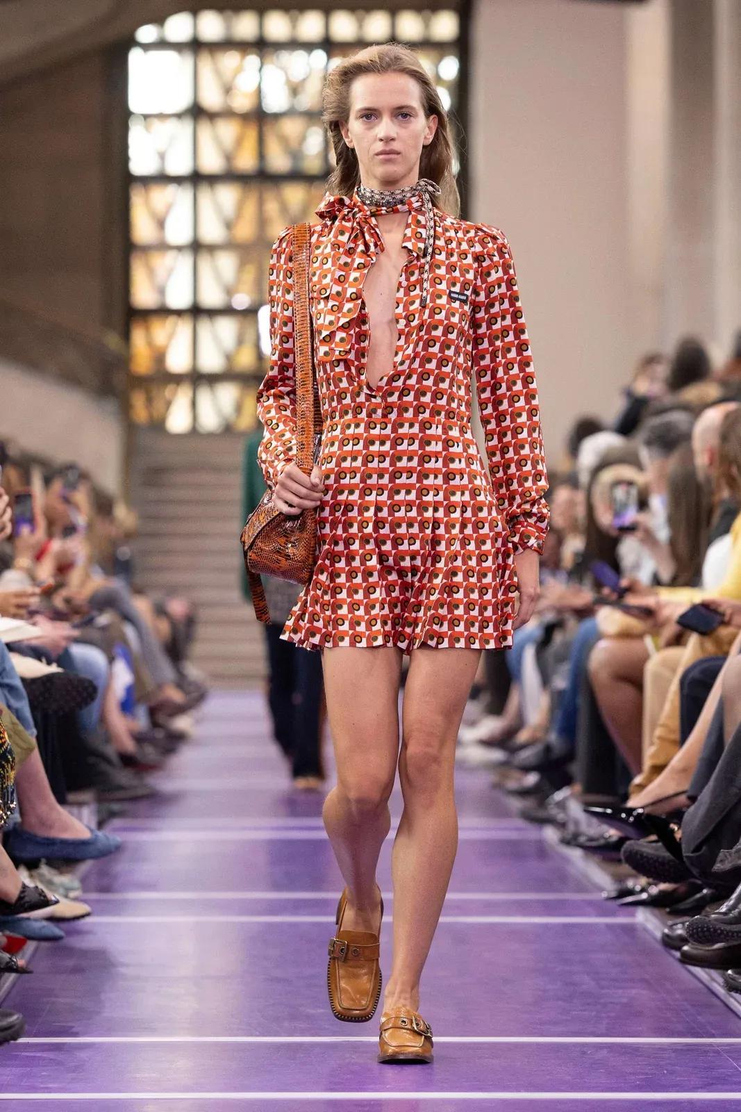 metal-miu-miu-ss27-15