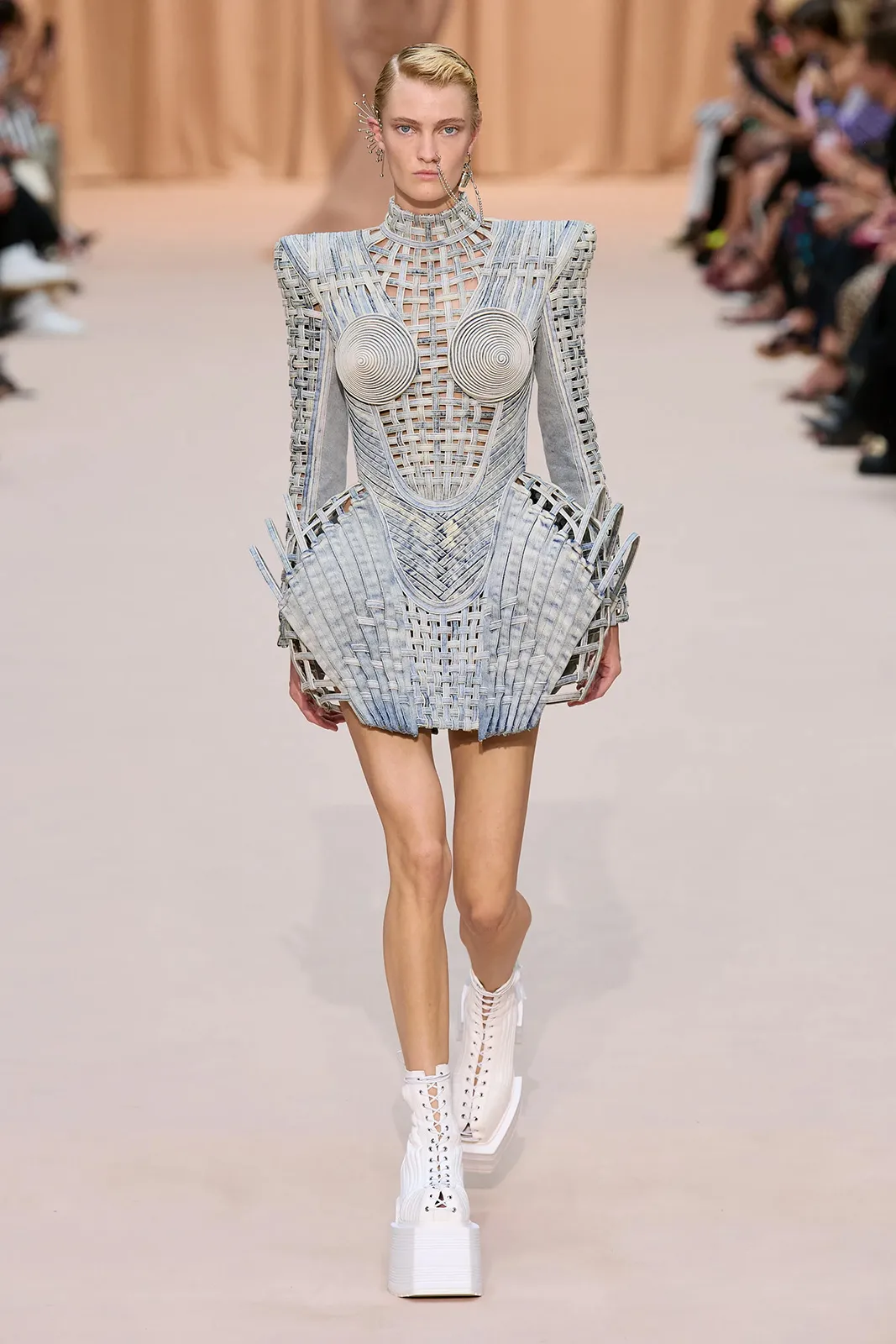 00024 Jean Paul Gaultier Fall 2022 Couture Credit Gorunway