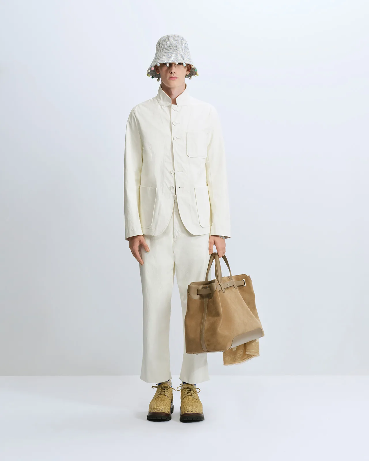 DIOR-MEN-SUMMER_2025_VISUELS_FIRST-LOOKS-BY-LARA-GILIBERTO-1