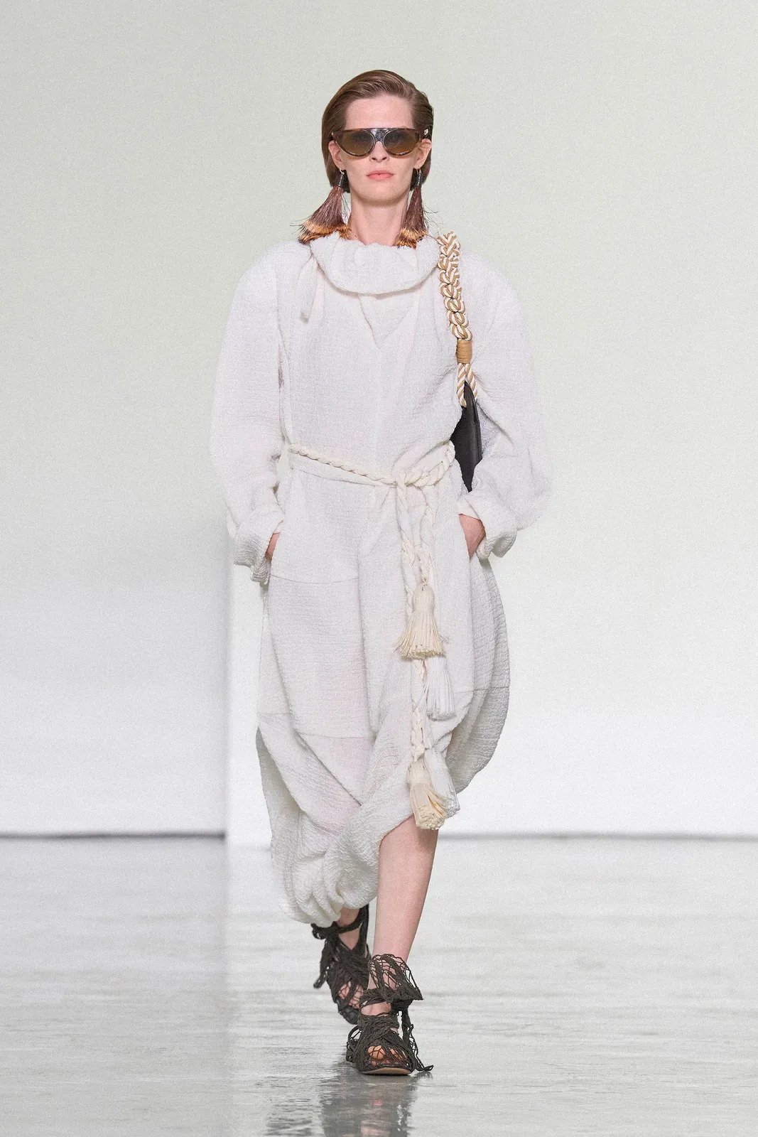 metal-bottega-veneta-ss-2027-22.webp