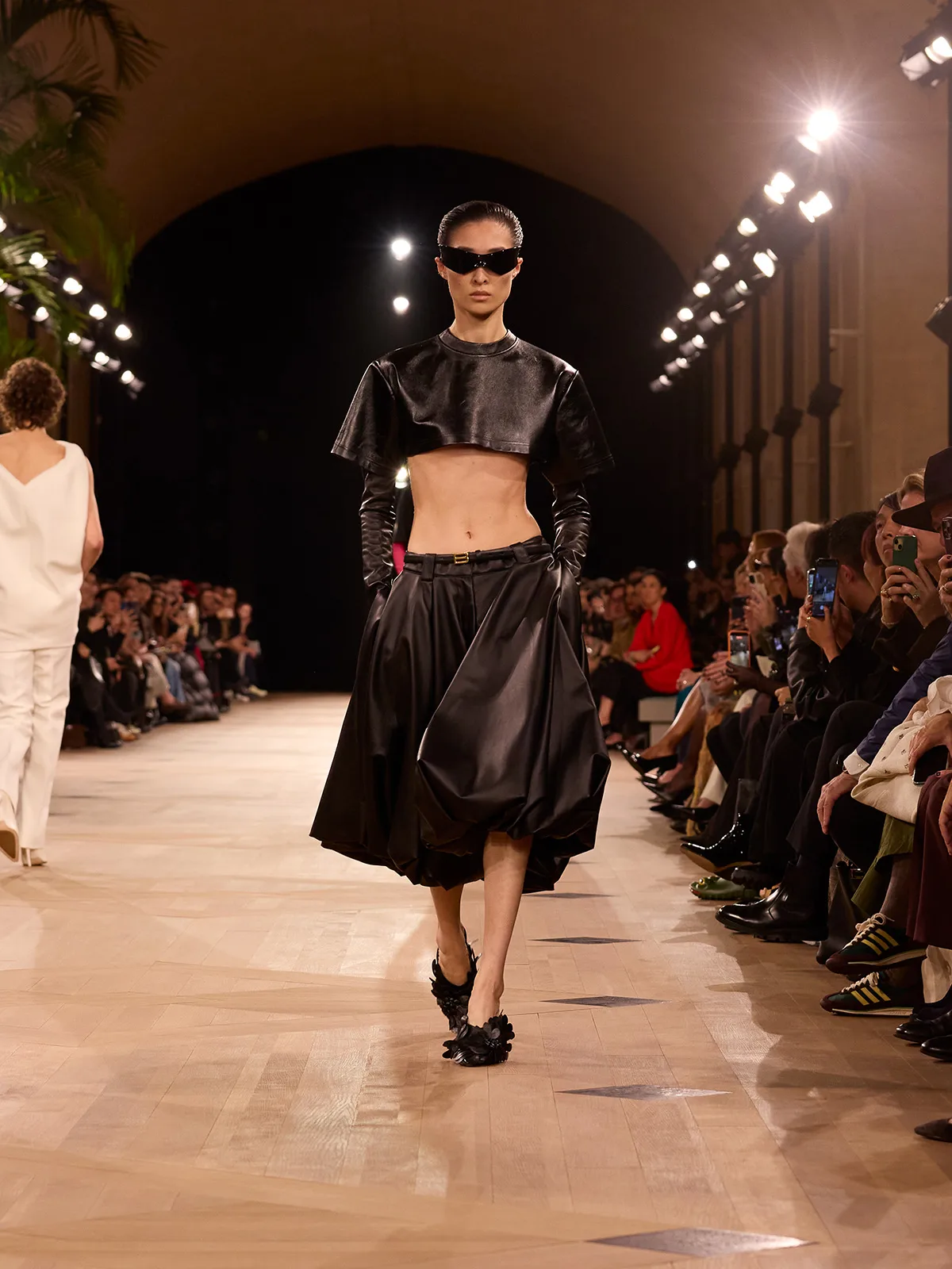 BALENCIAGA_SUM26_3