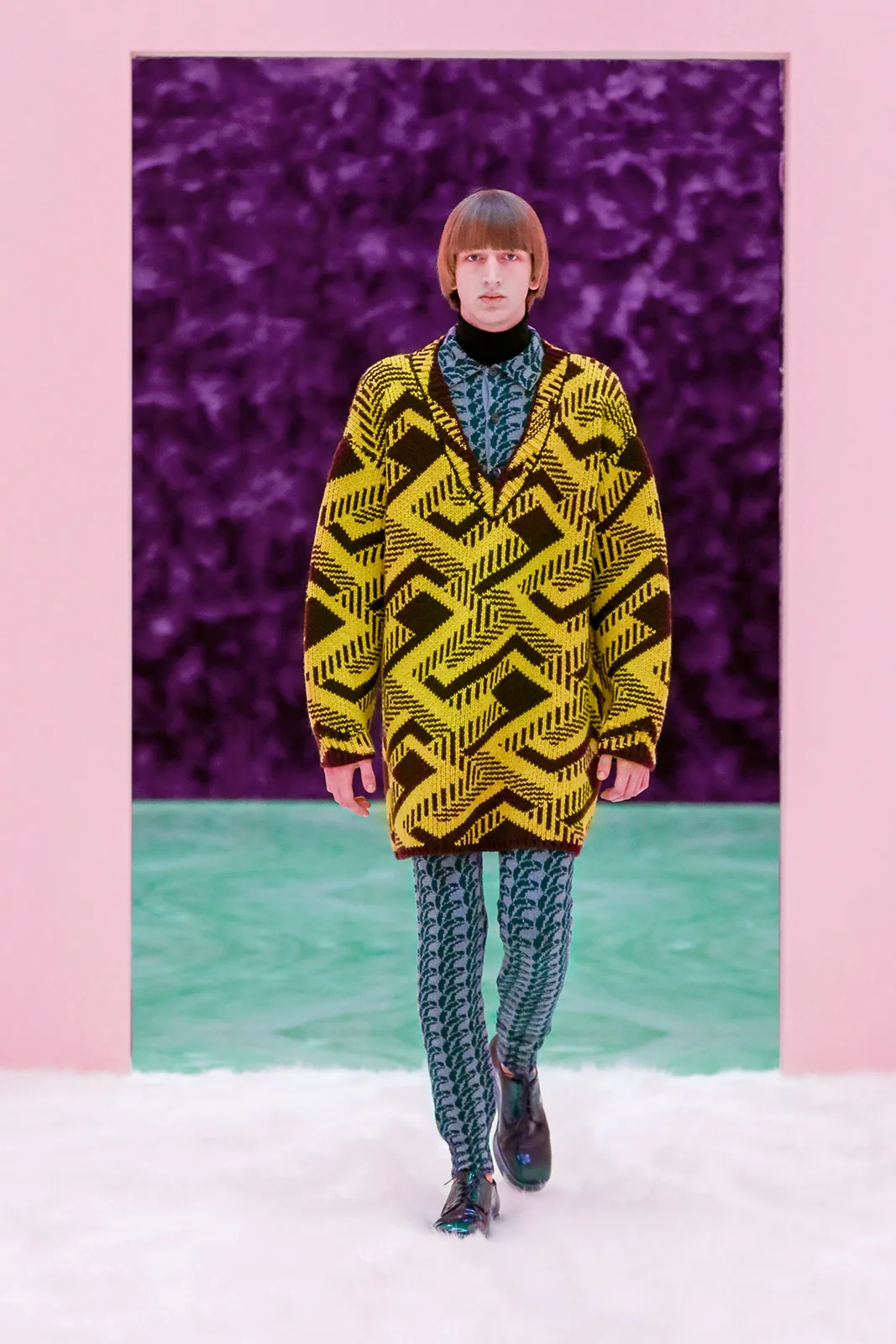 Prada Men Fall Winter 2021 Metalmagazine 6