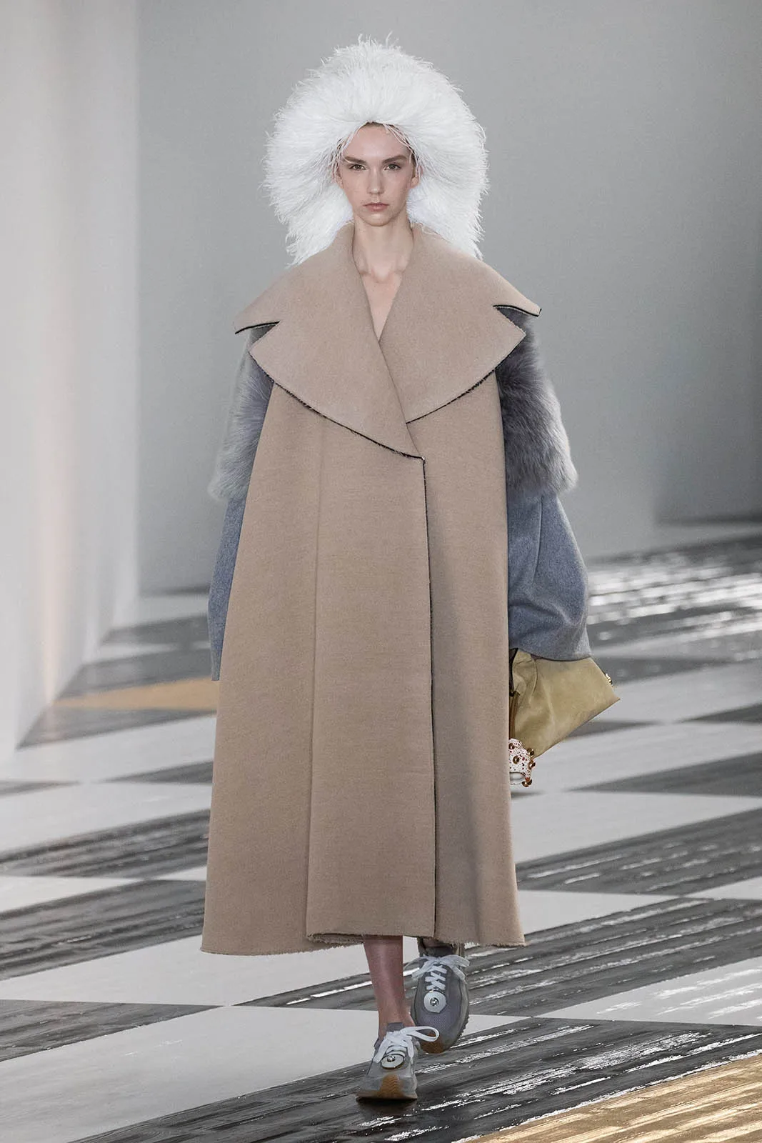 Loewe F W 2020 Metalmagazine 14