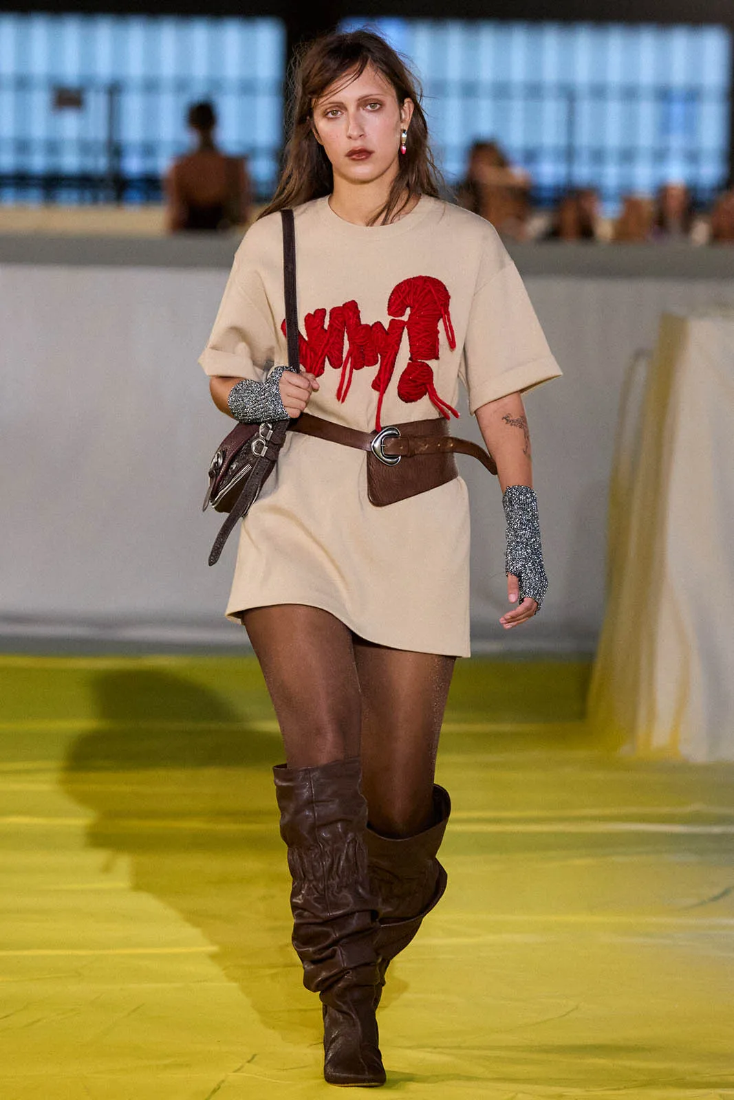 RUNWAY_LOOK_22_DESIGUAL_STUDIO_FASHION_SHOW_2025_17
