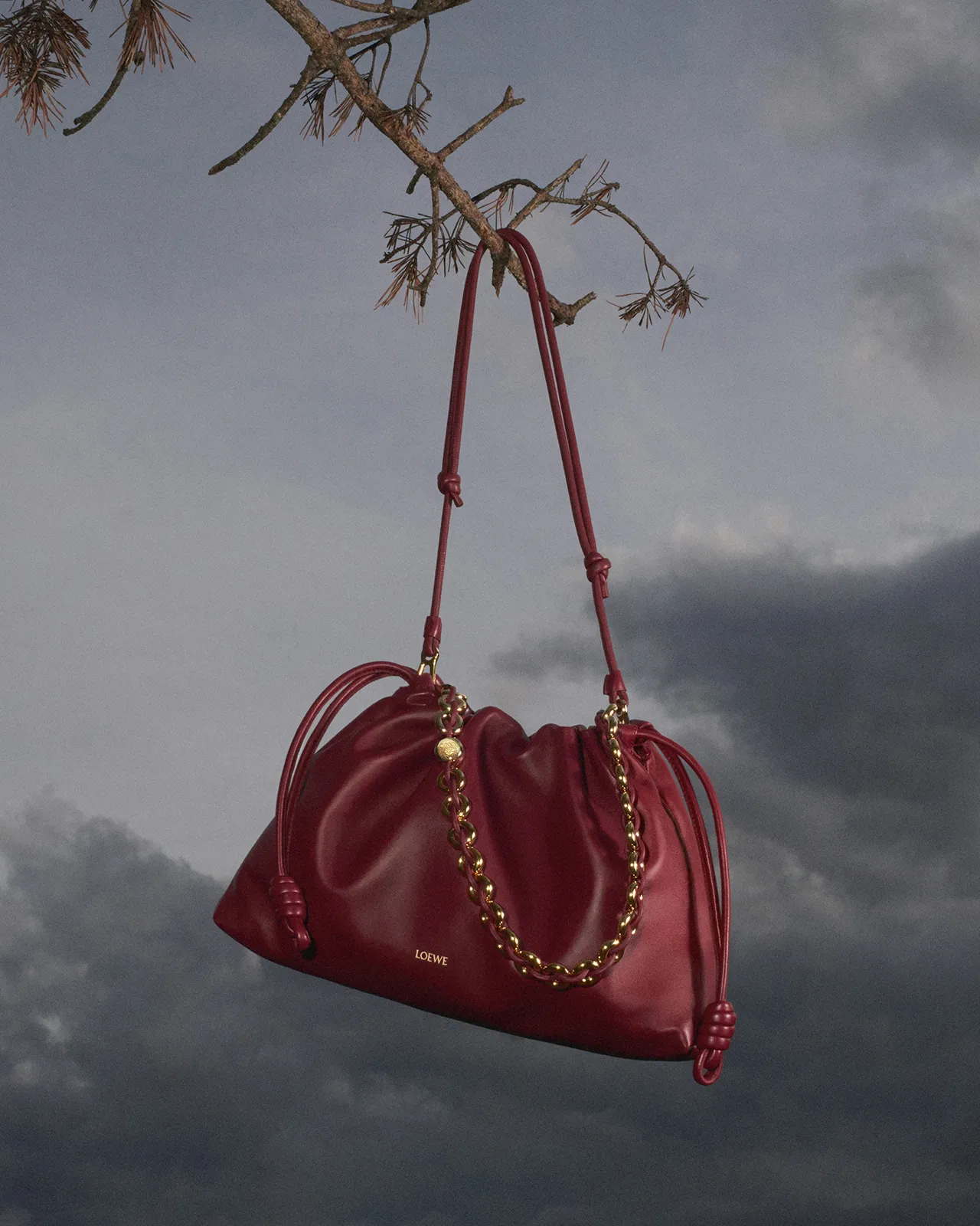 LOEWE_SS25_DAVID_SIMS_CAMPAIGN_9