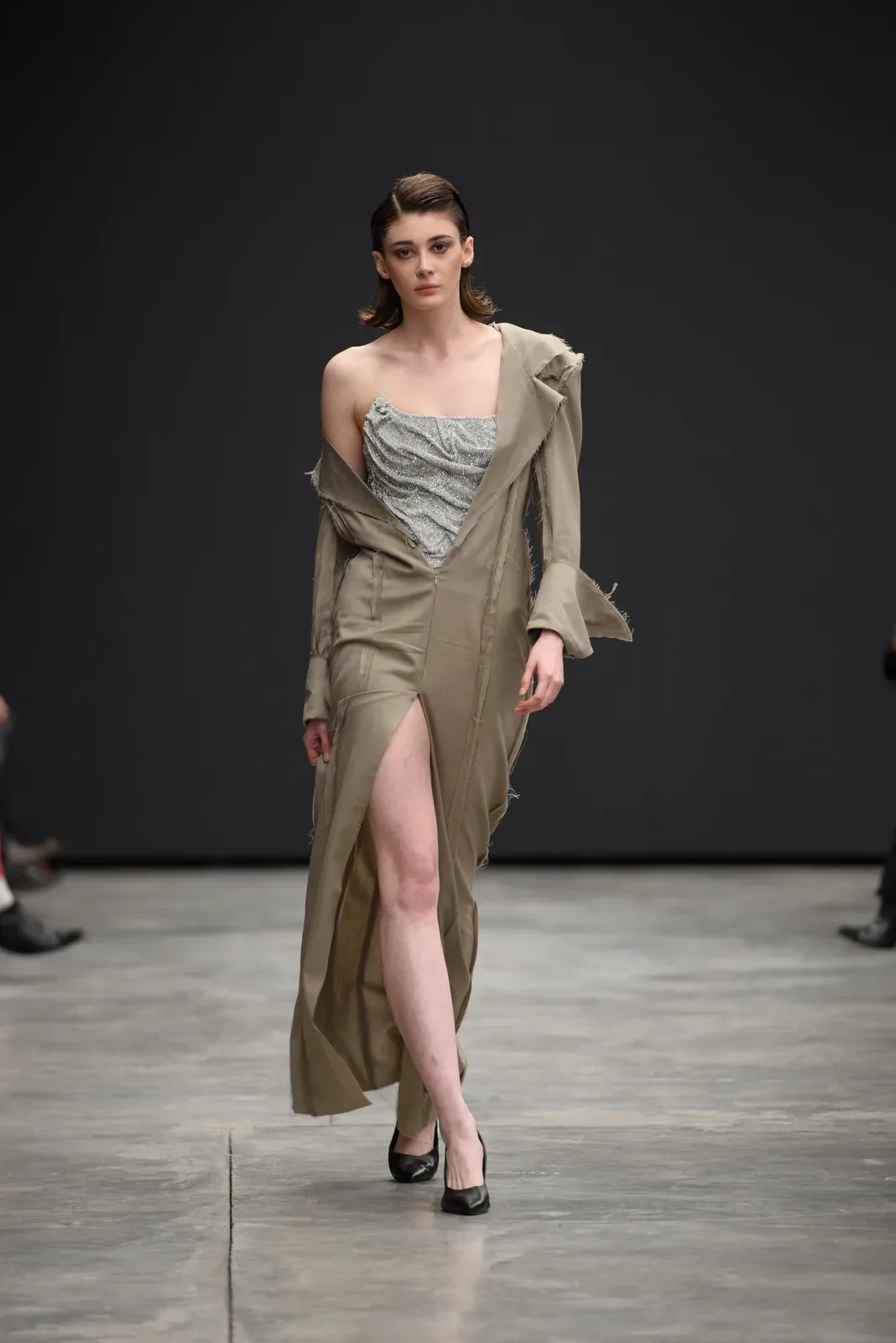 metal-mercedes-benz-fashion-week-tbilisi-02-numen-06