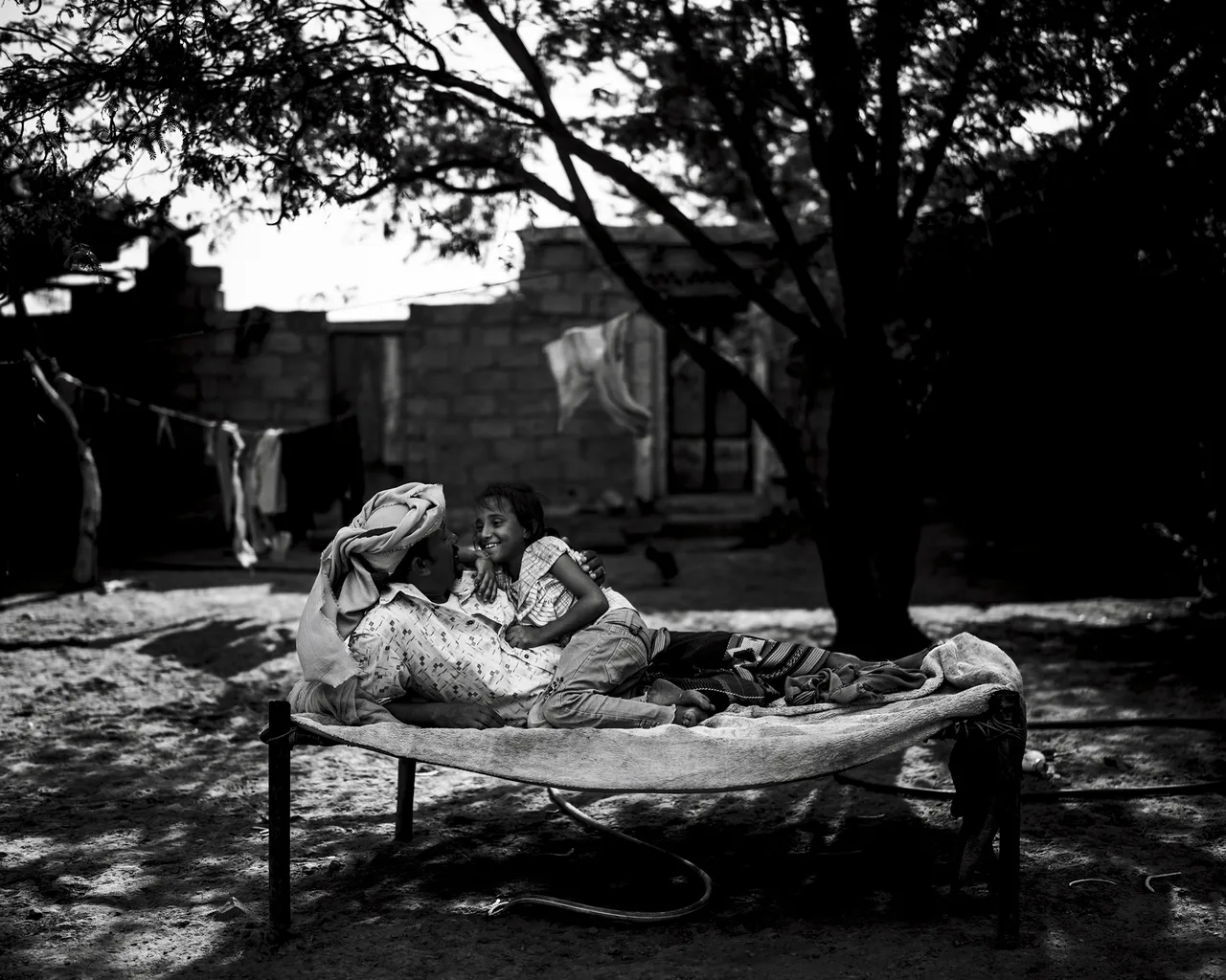 YEMY-004-V1-Bittersweet-Yemen-Image-from-Book-12-P1-24-02-24