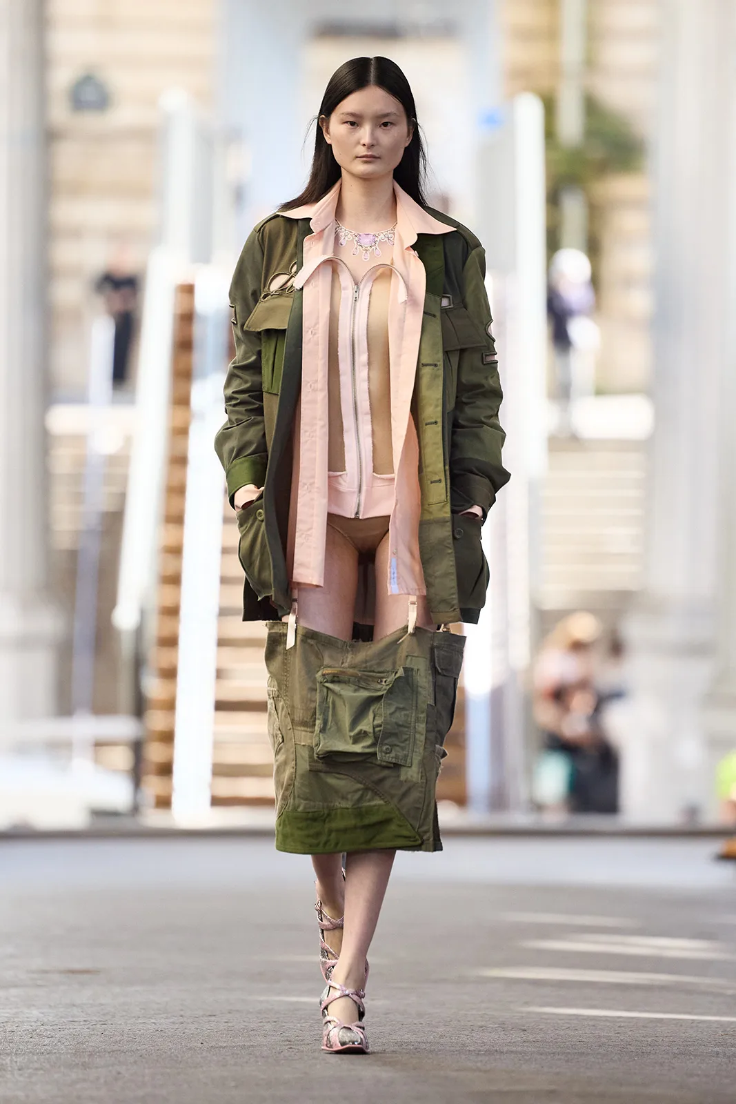 Julie-Kegels_ss26_runway_press_look19