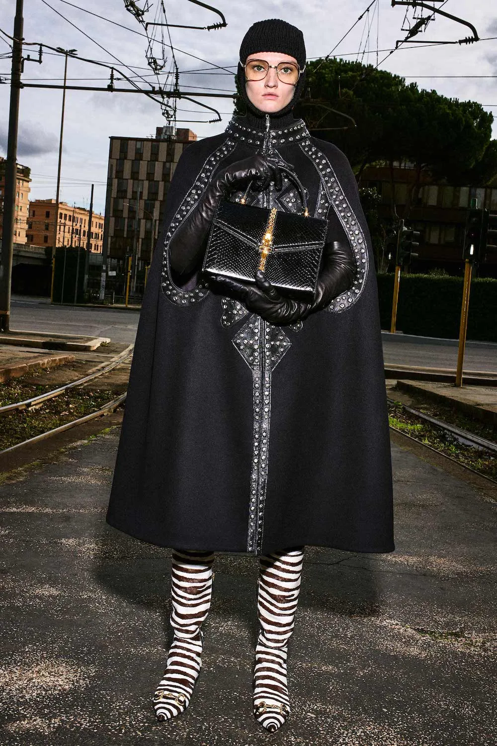 Look 37