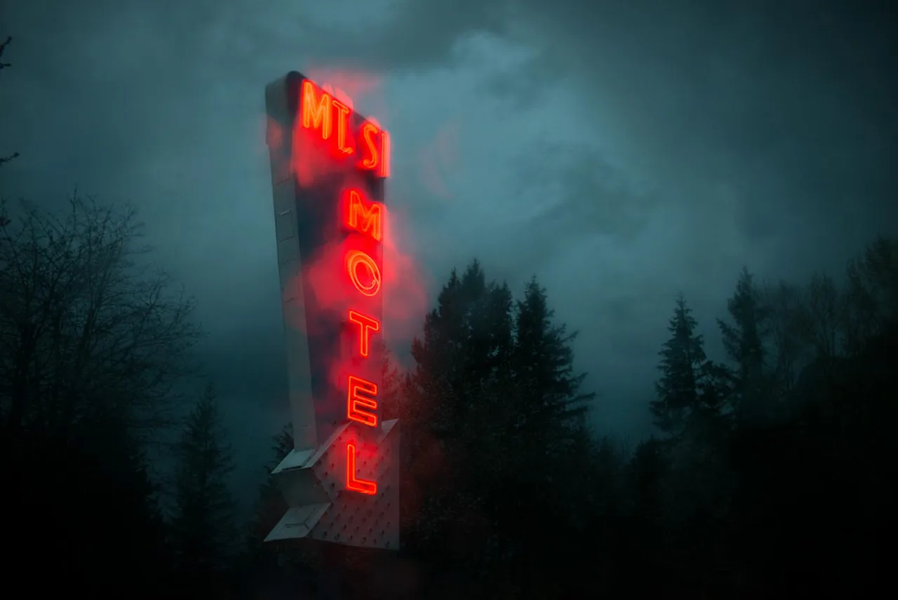 Todd Hido Metalmagazine 12