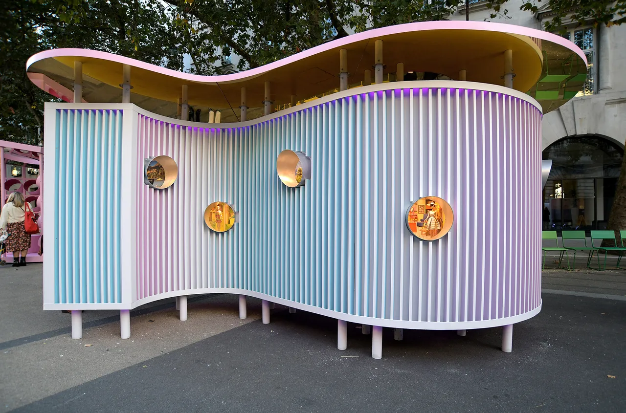 Pavilions-of-Wonder-(21)