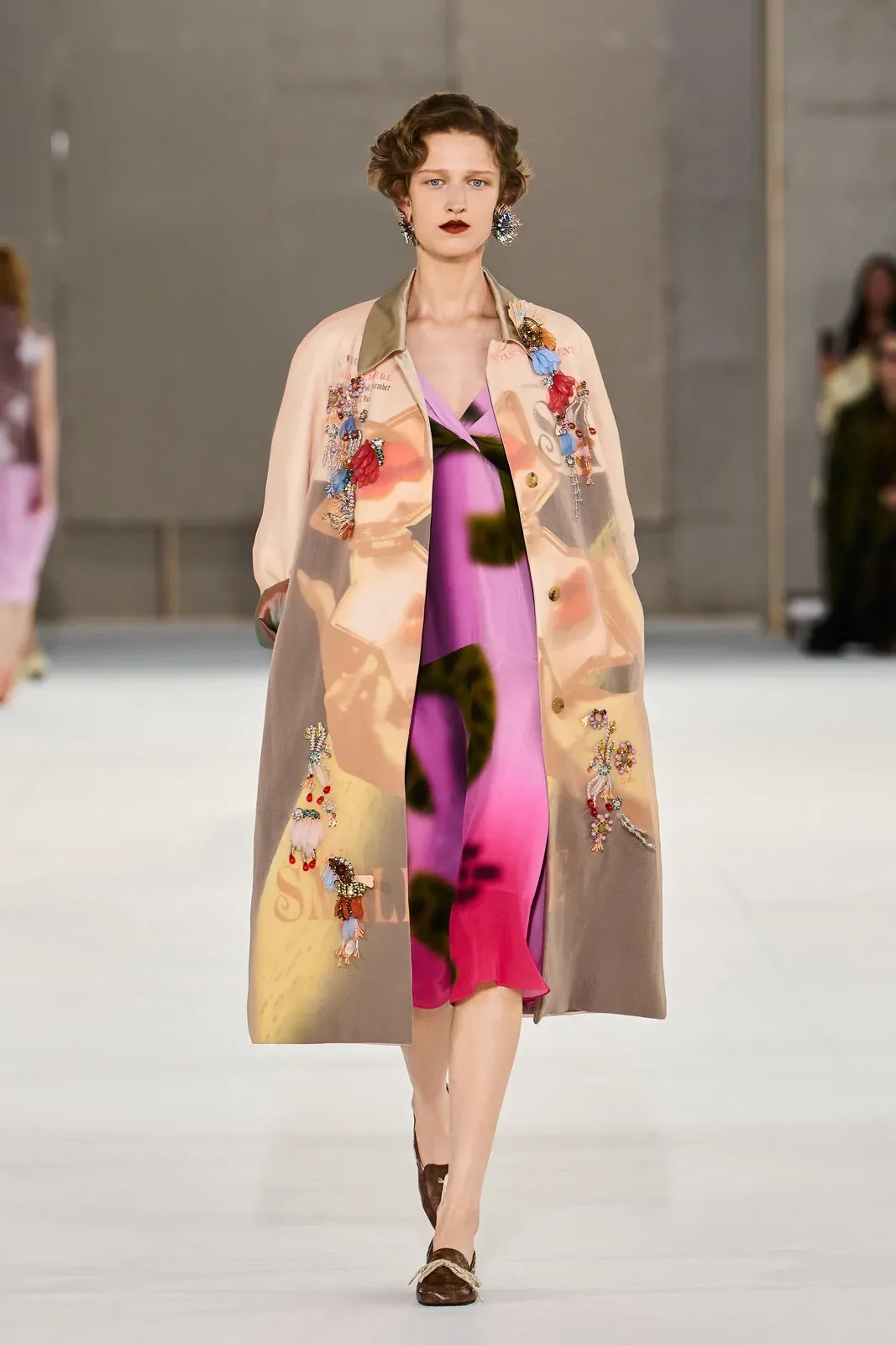 metal-dries-van-noten-ss27-42