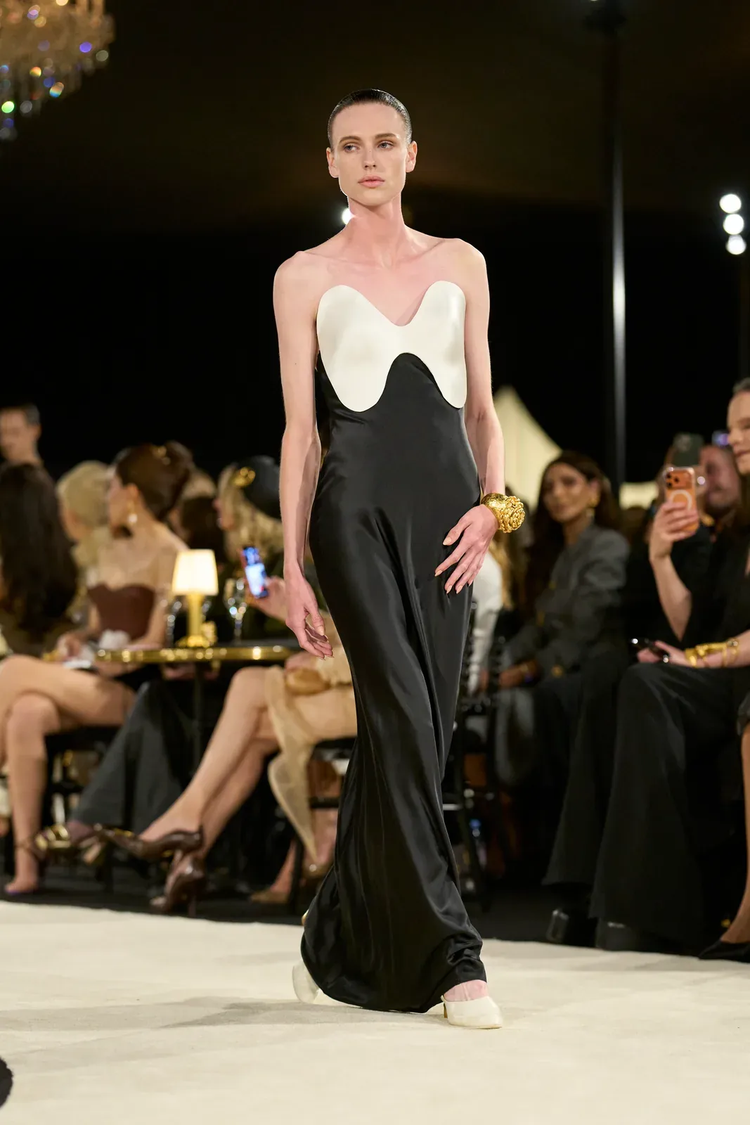 metal-schiaparelli-ss27-11