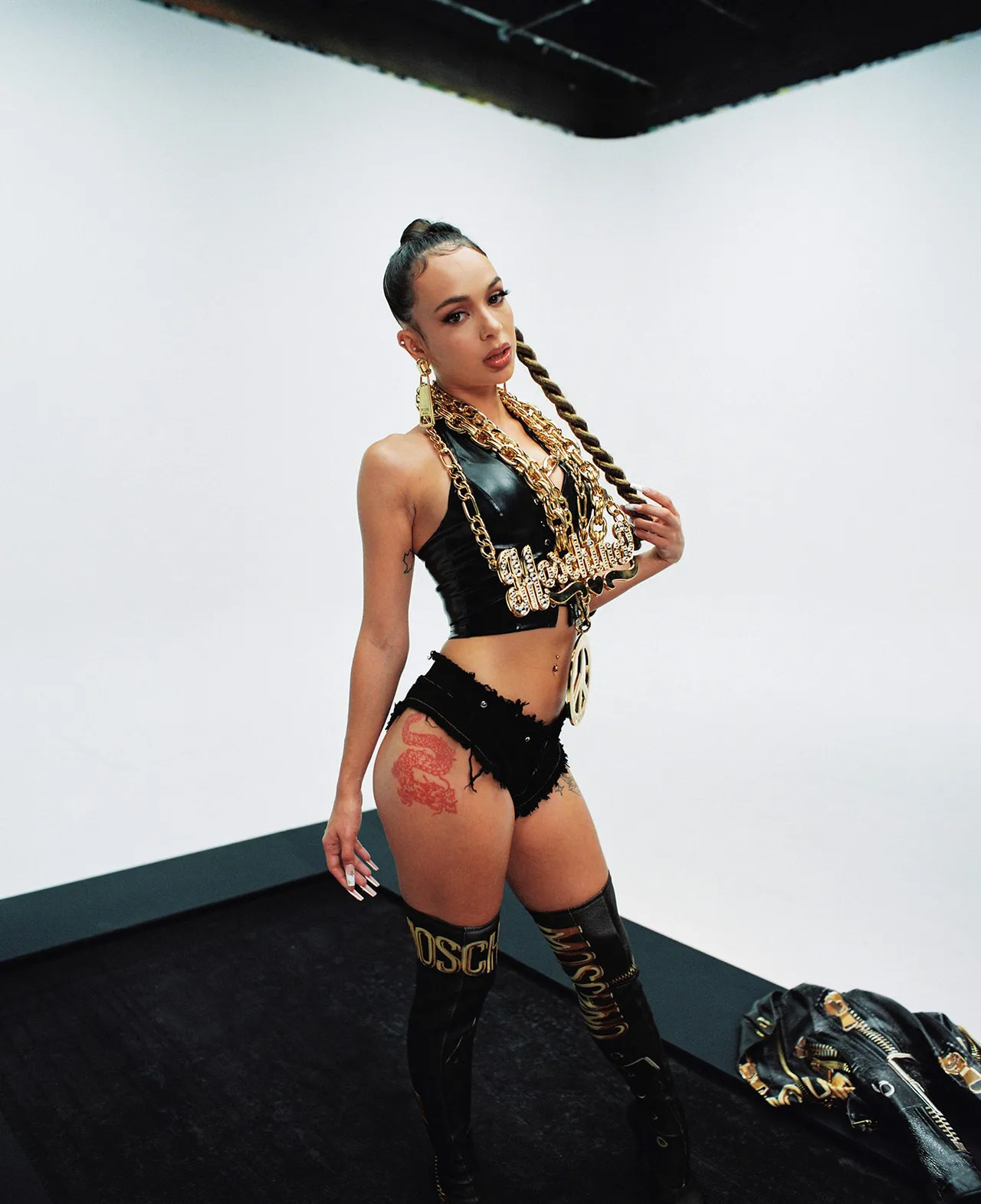 Bad Gyal Metalmagazine 3