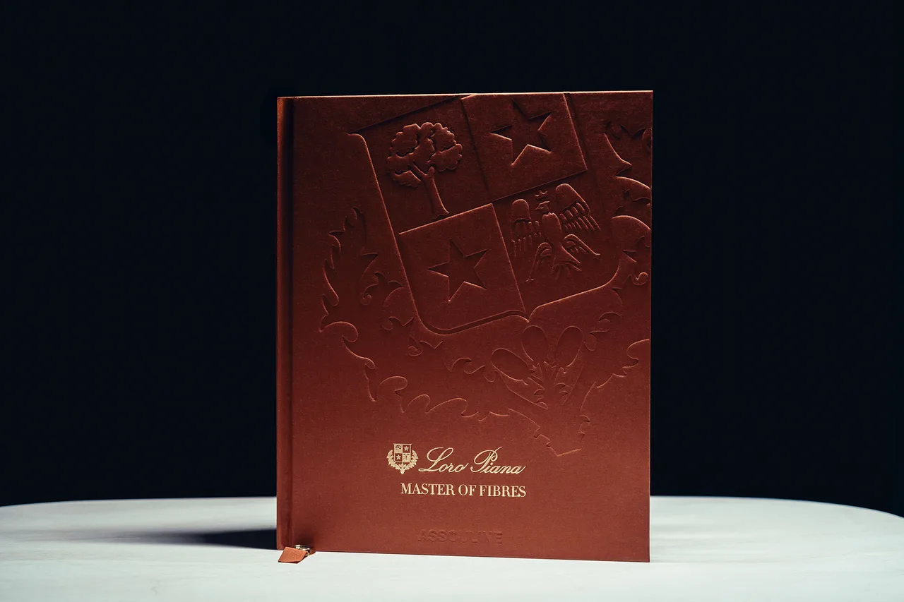 Loro_Piana_Master_of_Fibers_Book_14