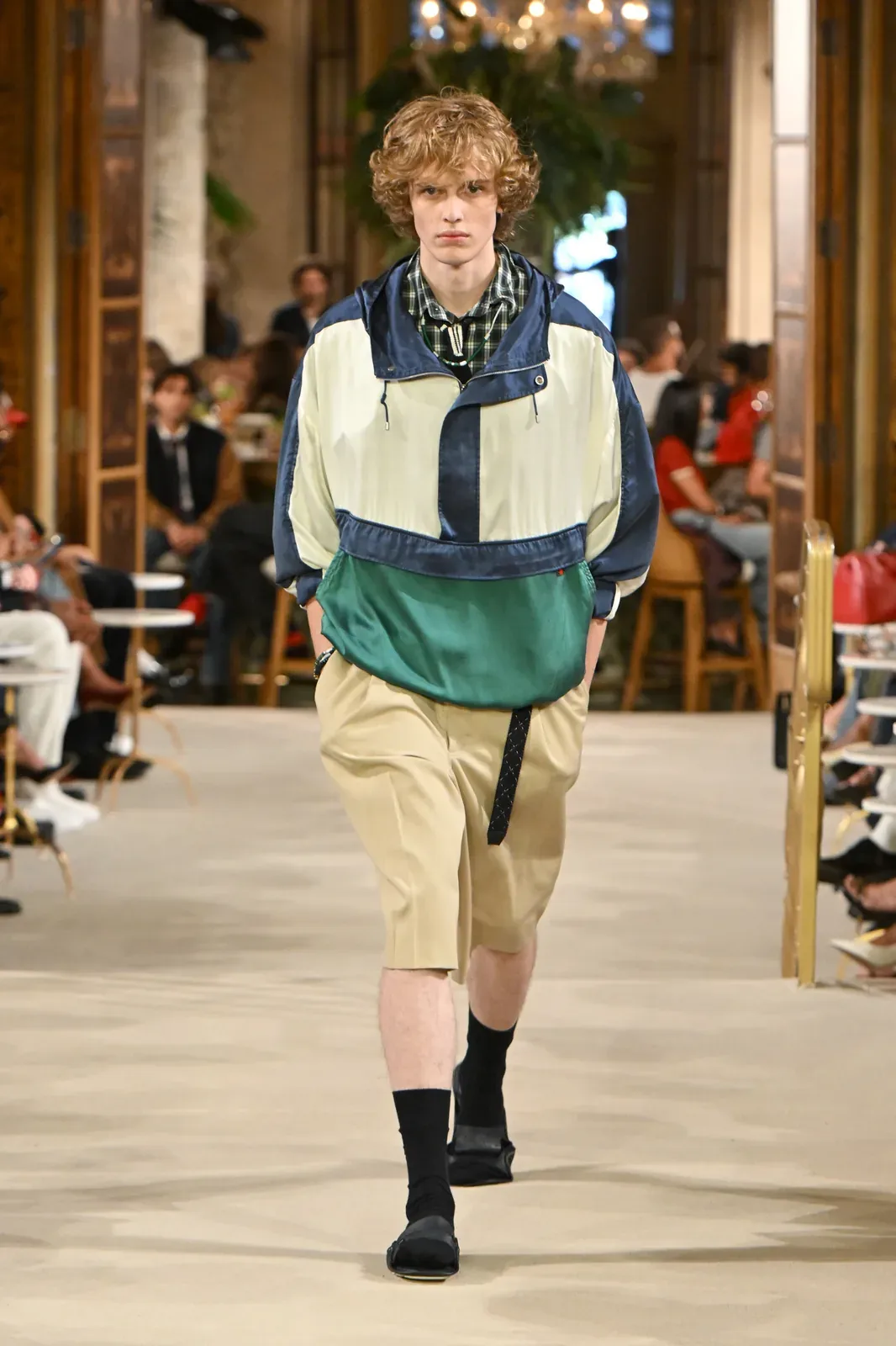 metal-tommy-hilfiger-spring-2027-58