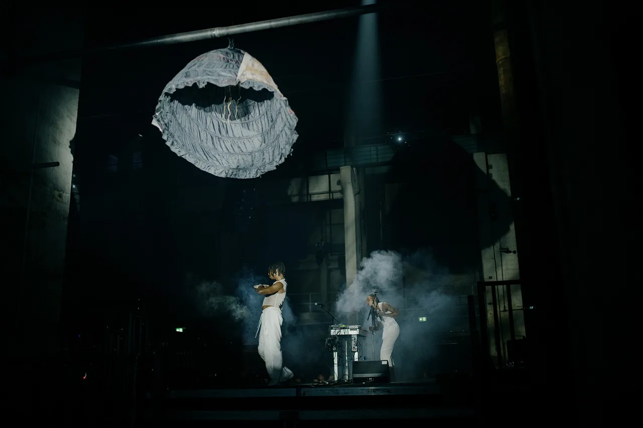 BA23_RA_Berlin_Atonal_23_day-3_Nkisi-NTI-MA_©️Helge-Mundt-@studiomundt-9
