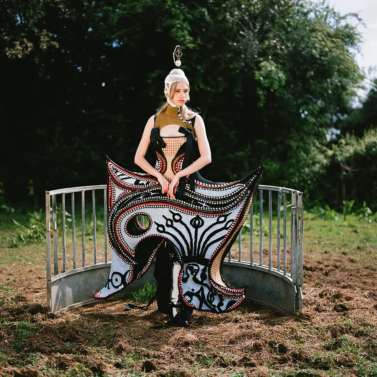 Alice Morell Evans Metalmagazine 11