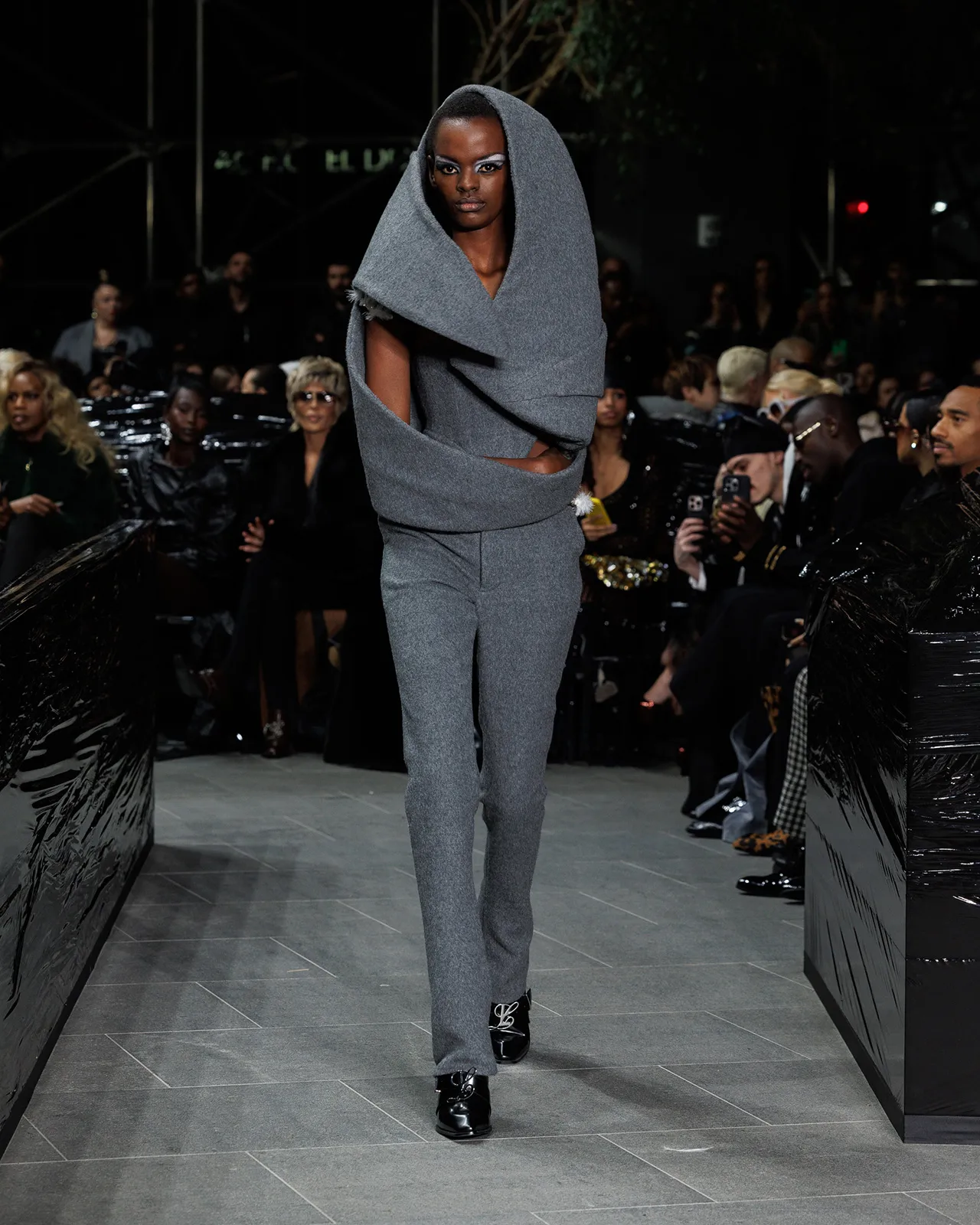 LUAR_AW25_IK_LOOK_010.jpg