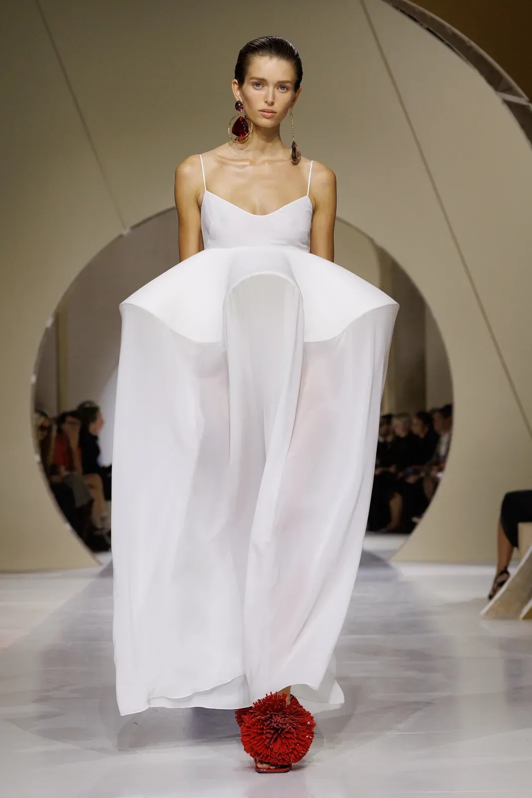 metal-givenchy-ss27-36