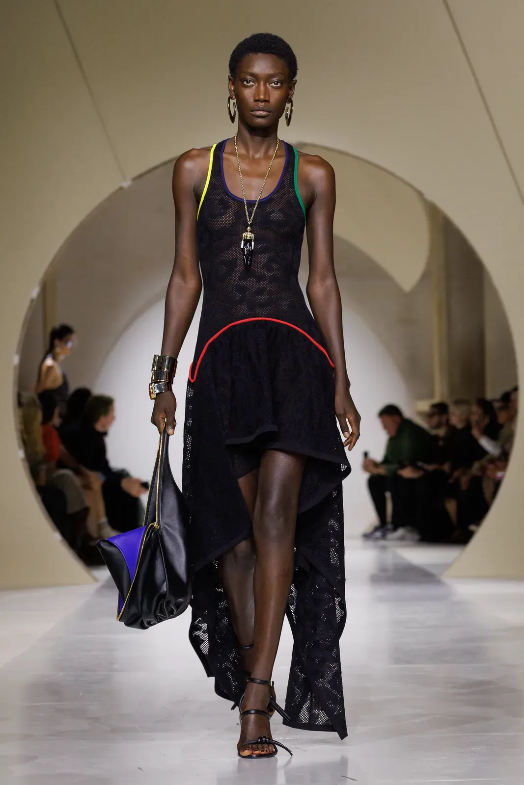 metal-givenchy-ss27-25